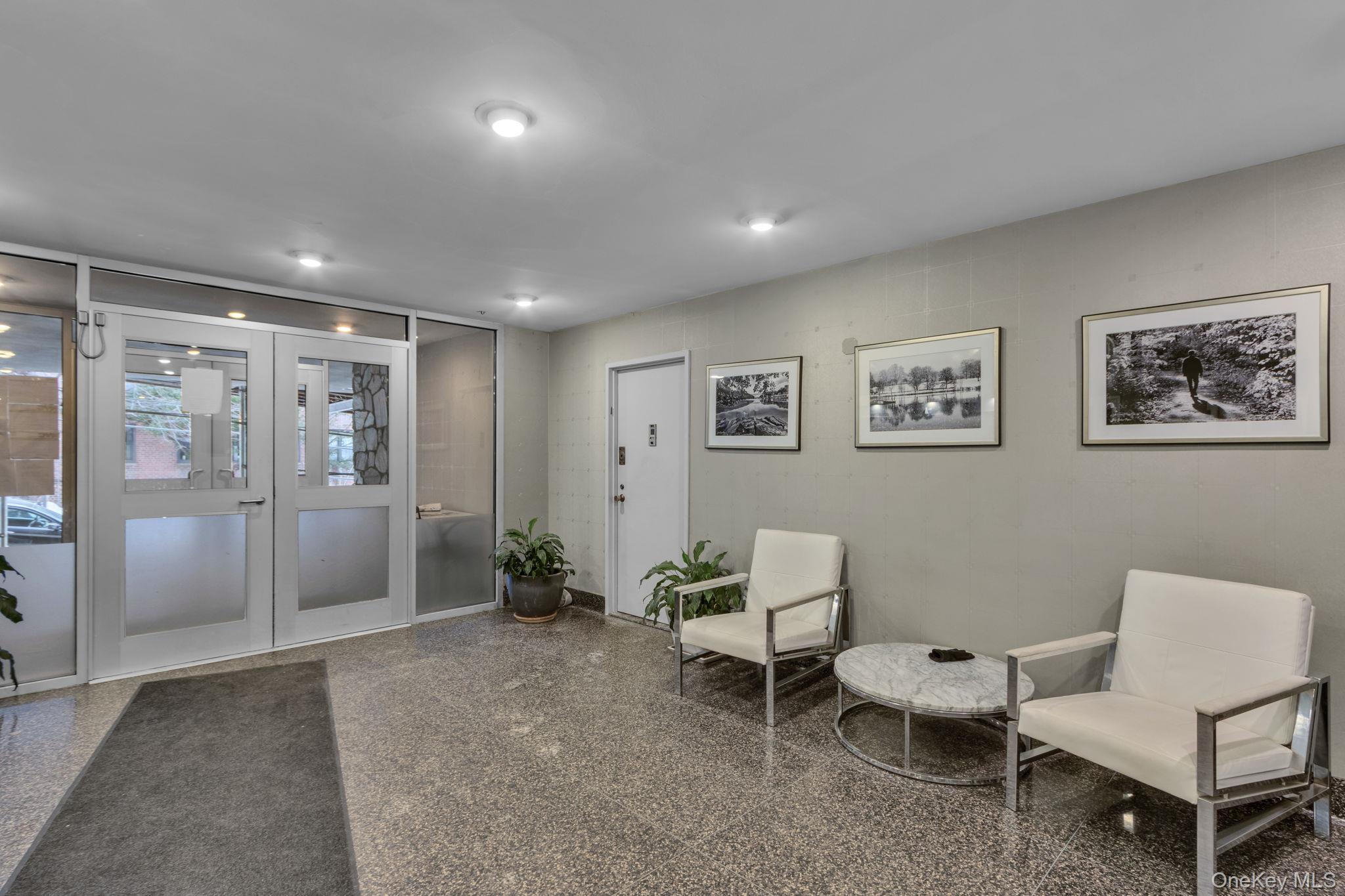 Coop 215th  Manhattan, NY 10034, MLS-960955-19