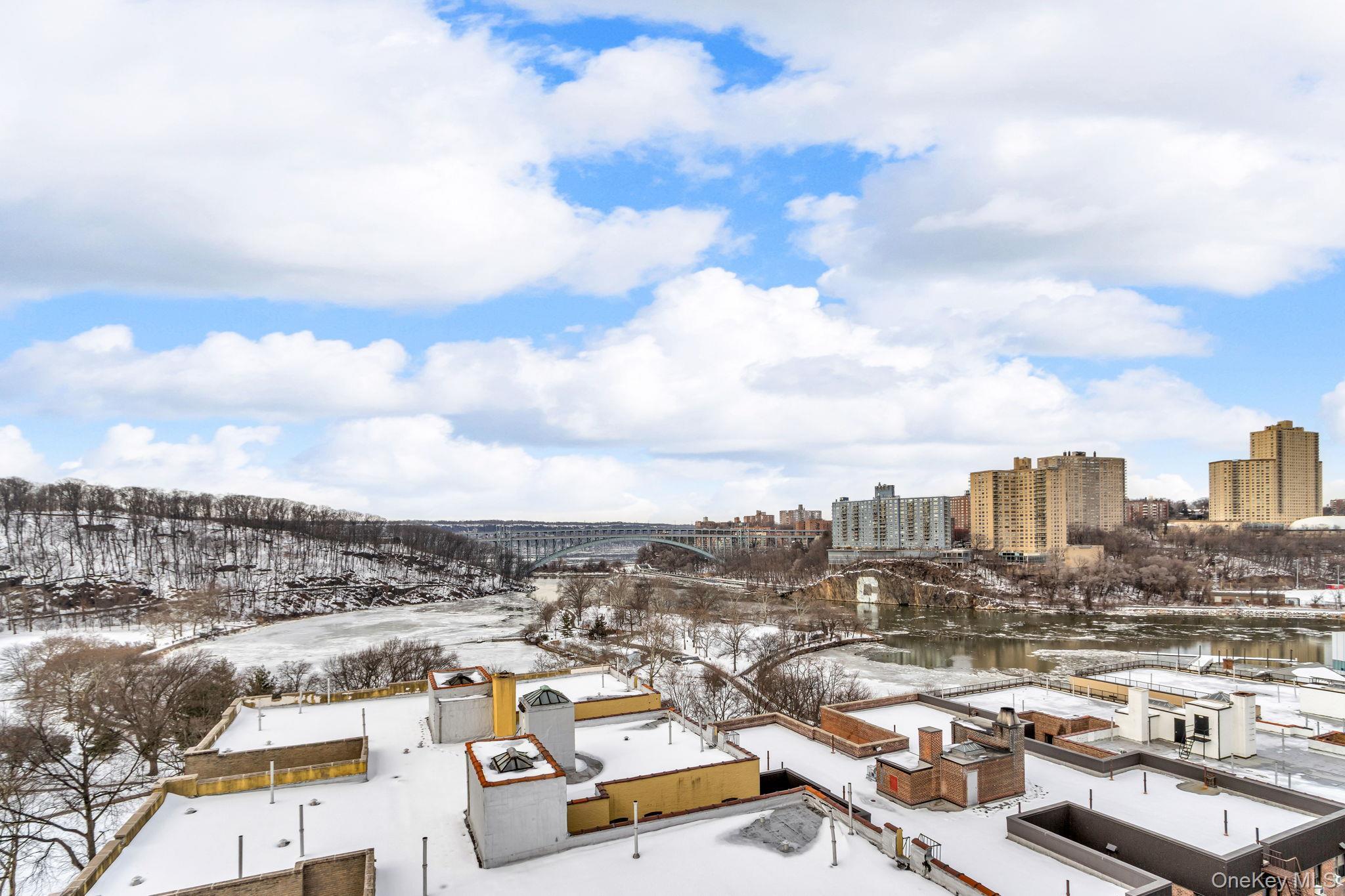 Coop 215th  Manhattan, NY 10034, MLS-960955-21