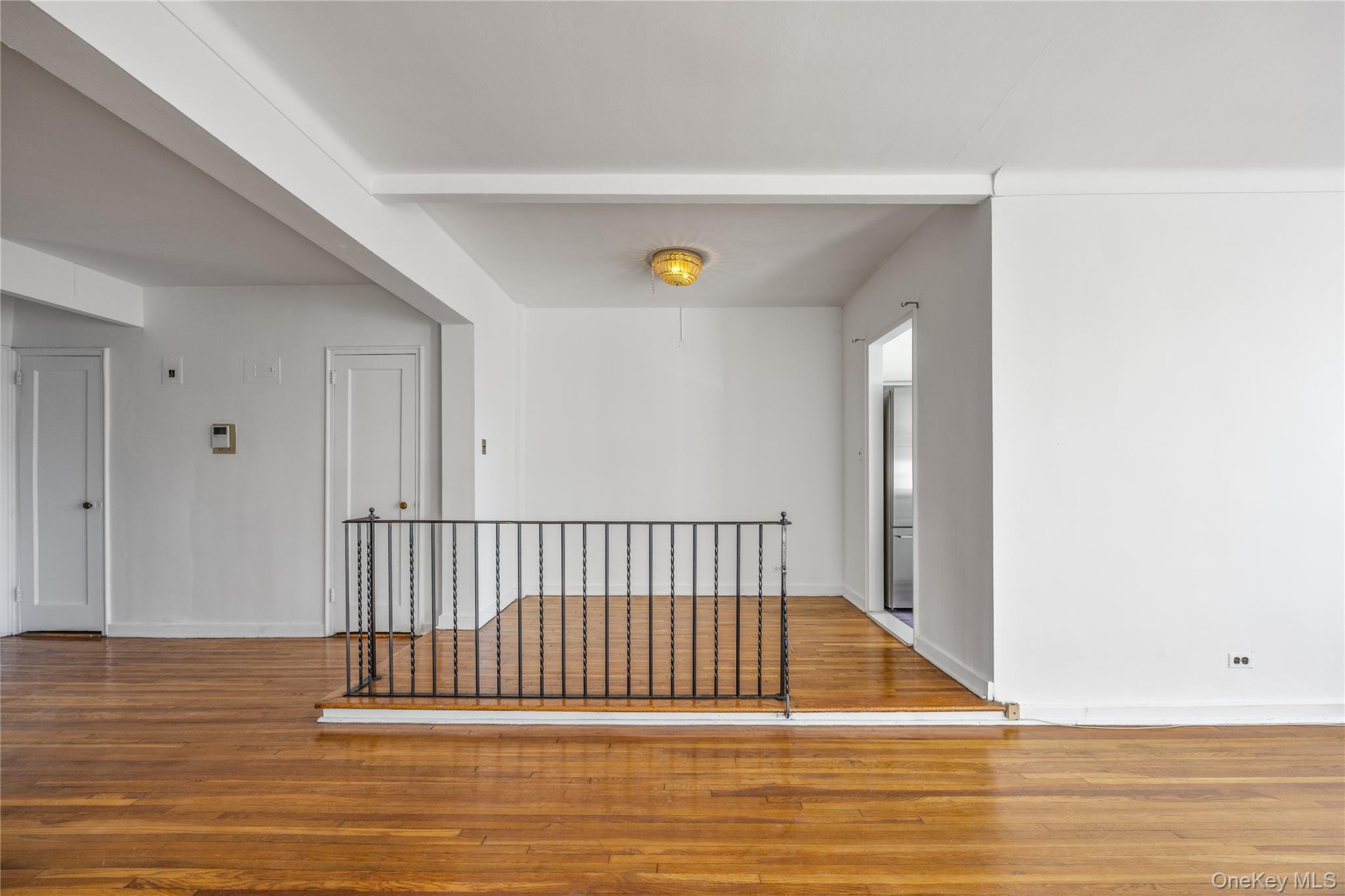 Coop 85th Queens, NY 11372, MLS-960964-10