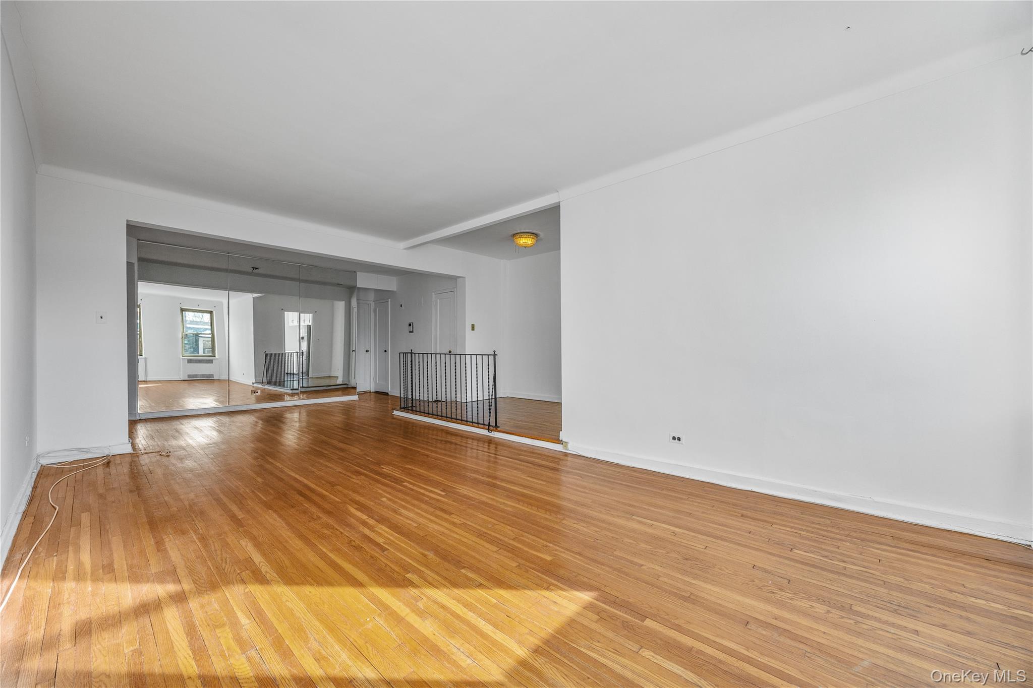 Coop 85th Queens, NY 11372, MLS-960964-6