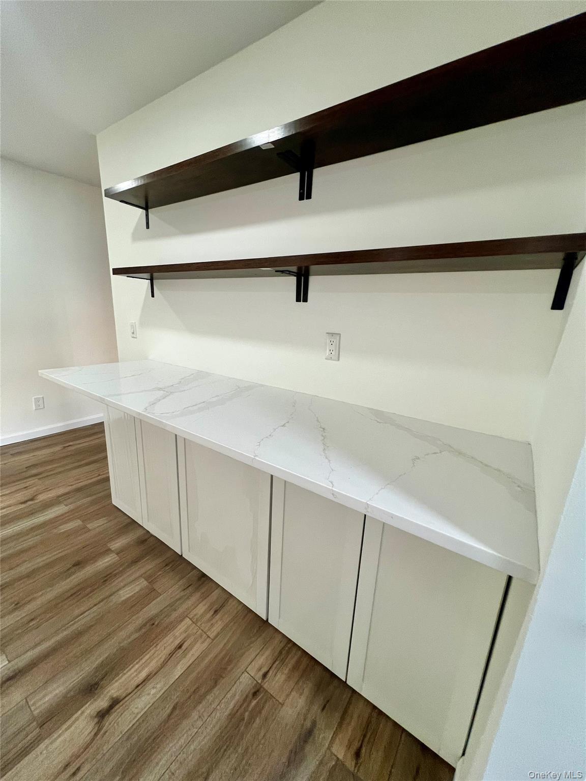 Coop Union  Suffolk County, NY 11751, MLS-960965-9