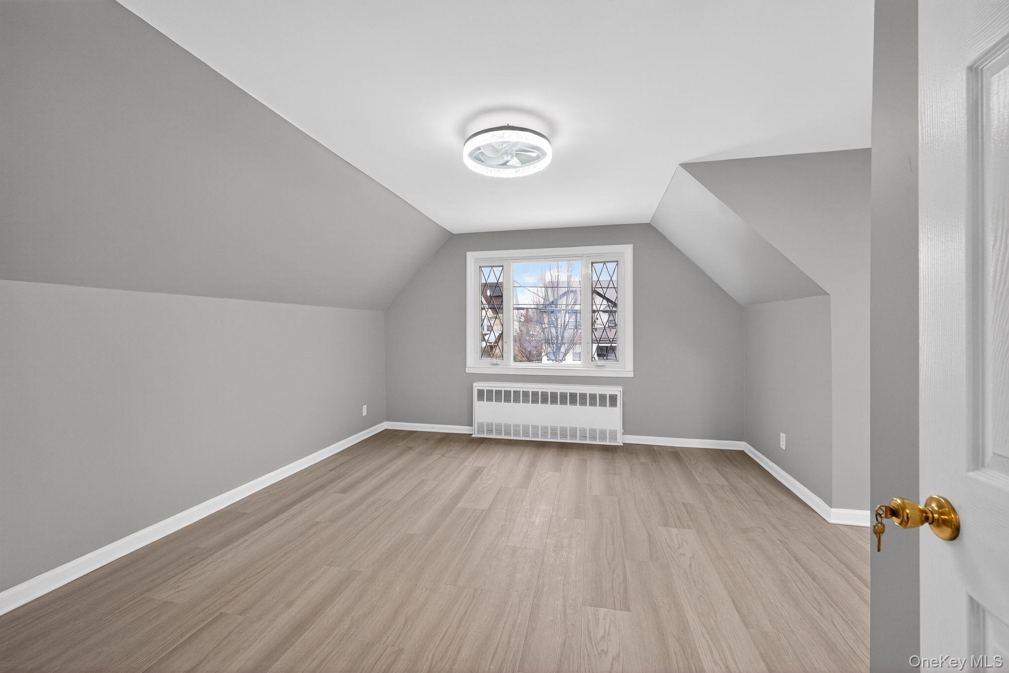 Single Family 208th  Queens, NY 11429, MLS-960968-16