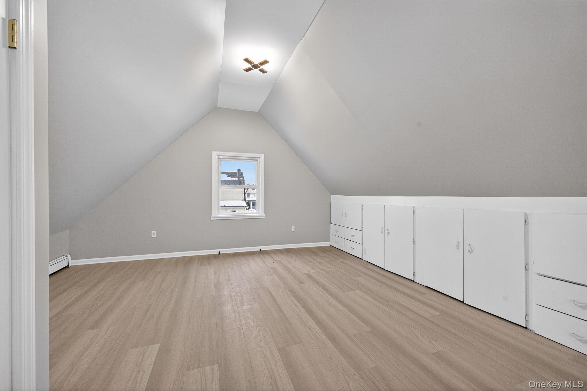 Single Family 208th  Queens, NY 11429, MLS-960968-18