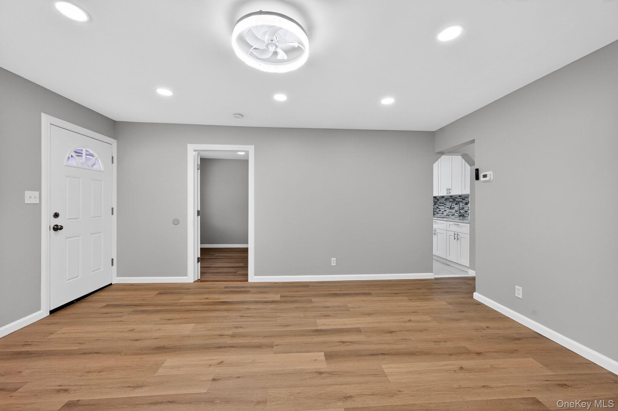 Single Family 208th  Queens, NY 11429, MLS-960968-5