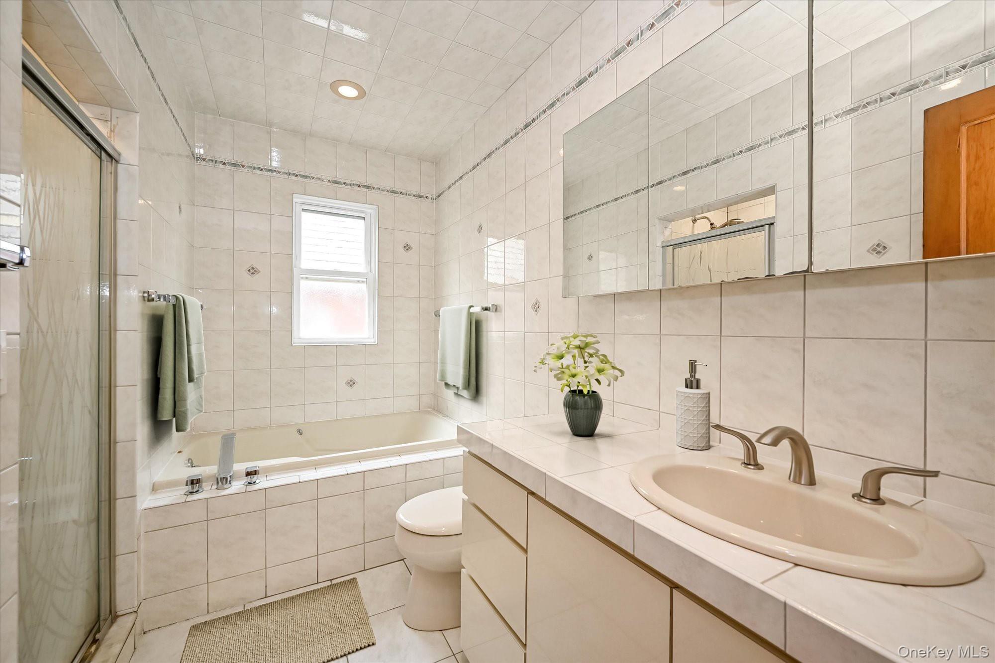 Single Family 65th  Queens, NY 11378, MLS-961016-14