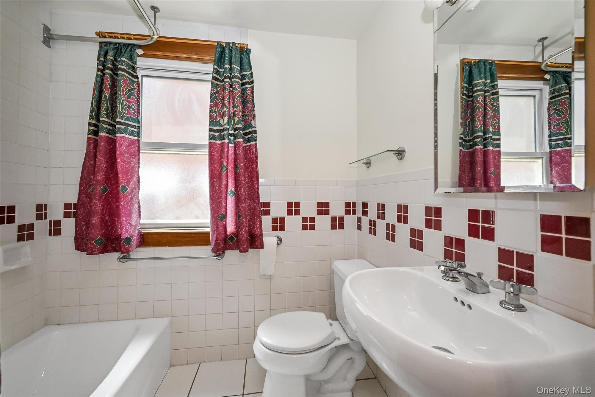 Single Family 65th  Queens, NY 11378, MLS-961016-17