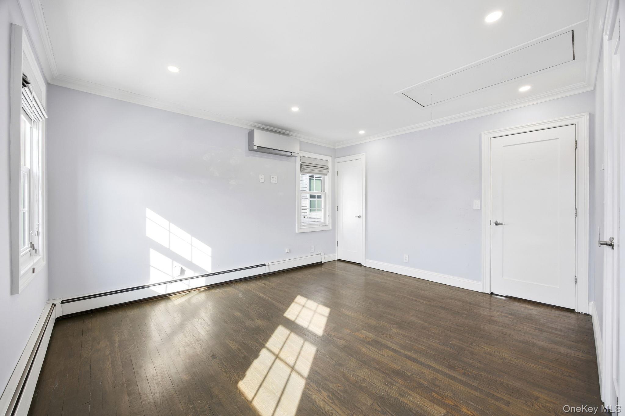 Single Family Swinton  Bronx, NY 10465, MLS-961025-10