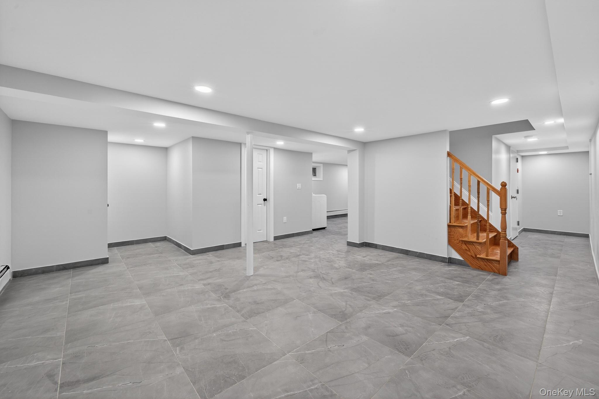 Single Family 205th  Queens, NY 11423, MLS-961030-11