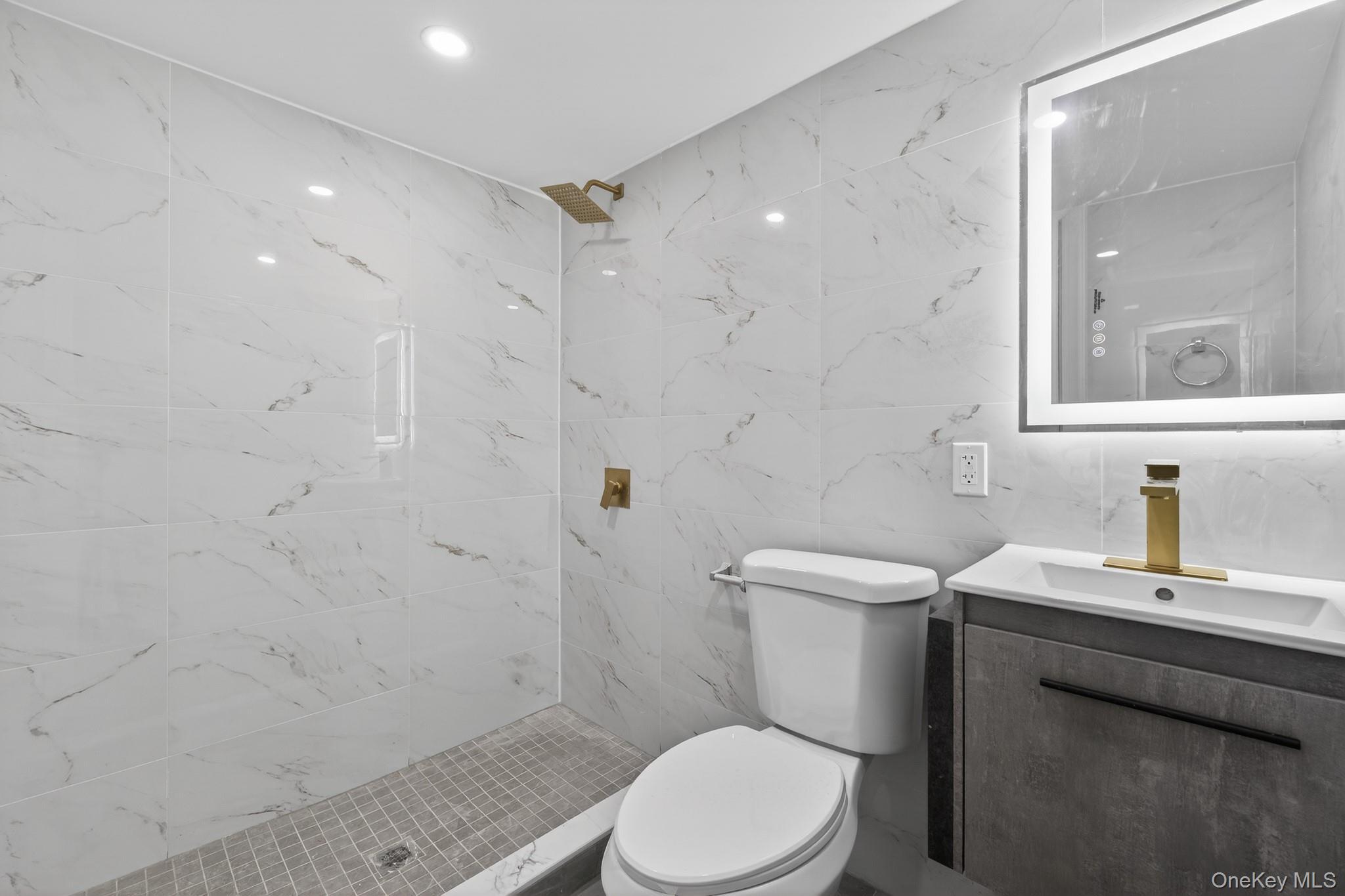 Single Family 205th  Queens, NY 11423, MLS-961030-13