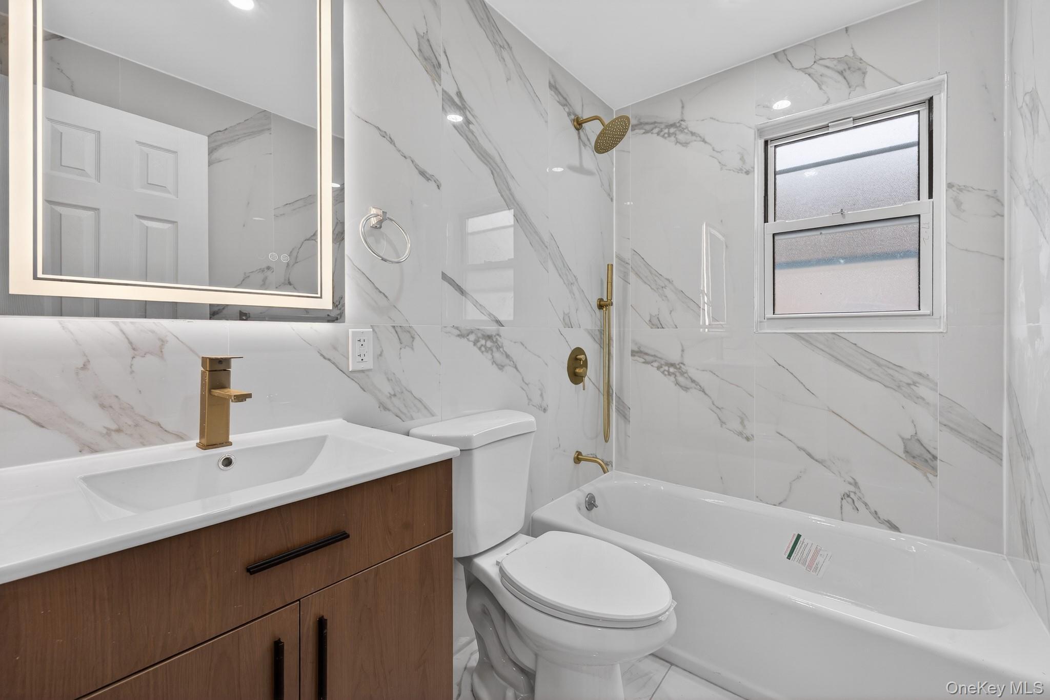 Single Family 205th  Queens, NY 11423, MLS-961030-5