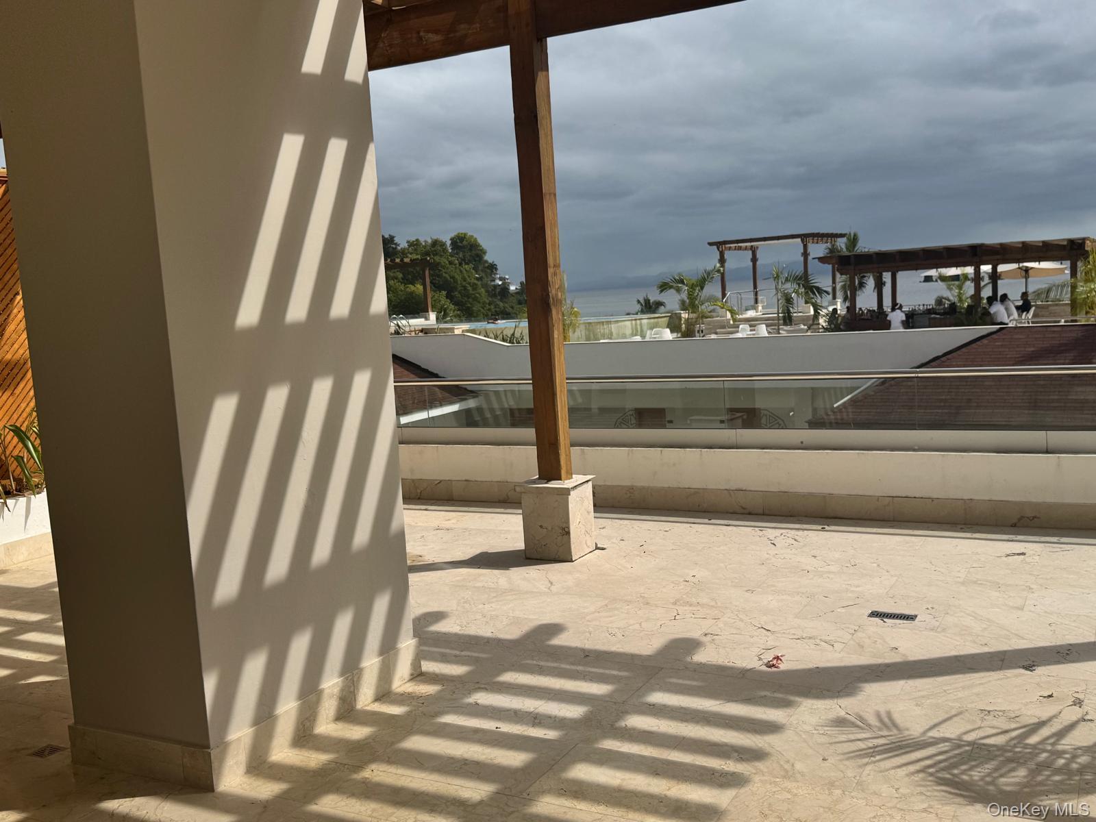 Condo Hacienda Samana Bay, Avenida Del Malecon Out Of Area, NY 32000, MLS-961048-10