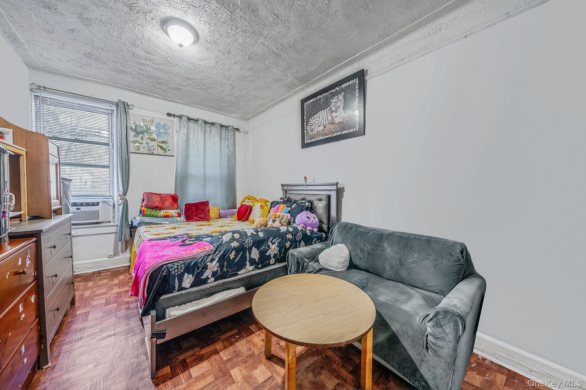 Single Family 38th  Queens, NY 11368, MLS-961057-16