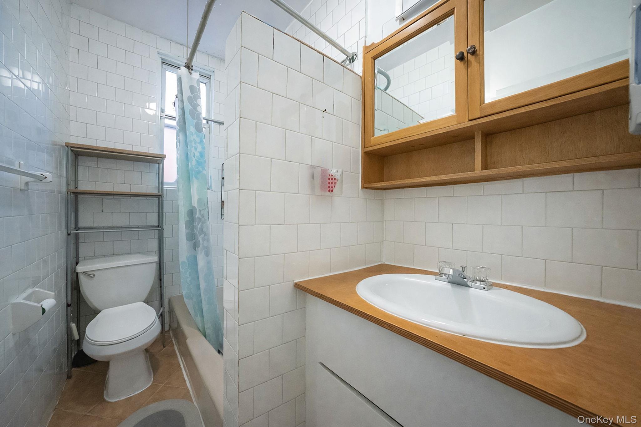 Single Family 38th  Queens, NY 11368, MLS-961057-17