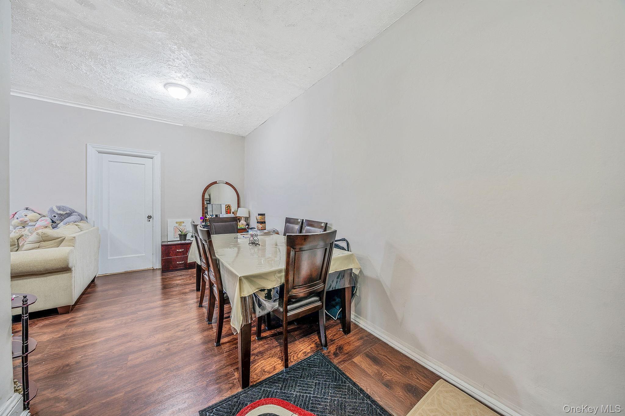 Single Family 38th  Queens, NY 11368, MLS-961057-27