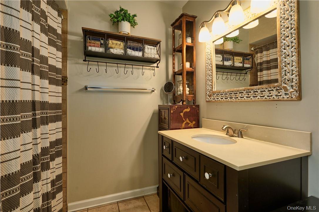 Single Family Maple  Orange County, NY 10990, MLS-961089-16