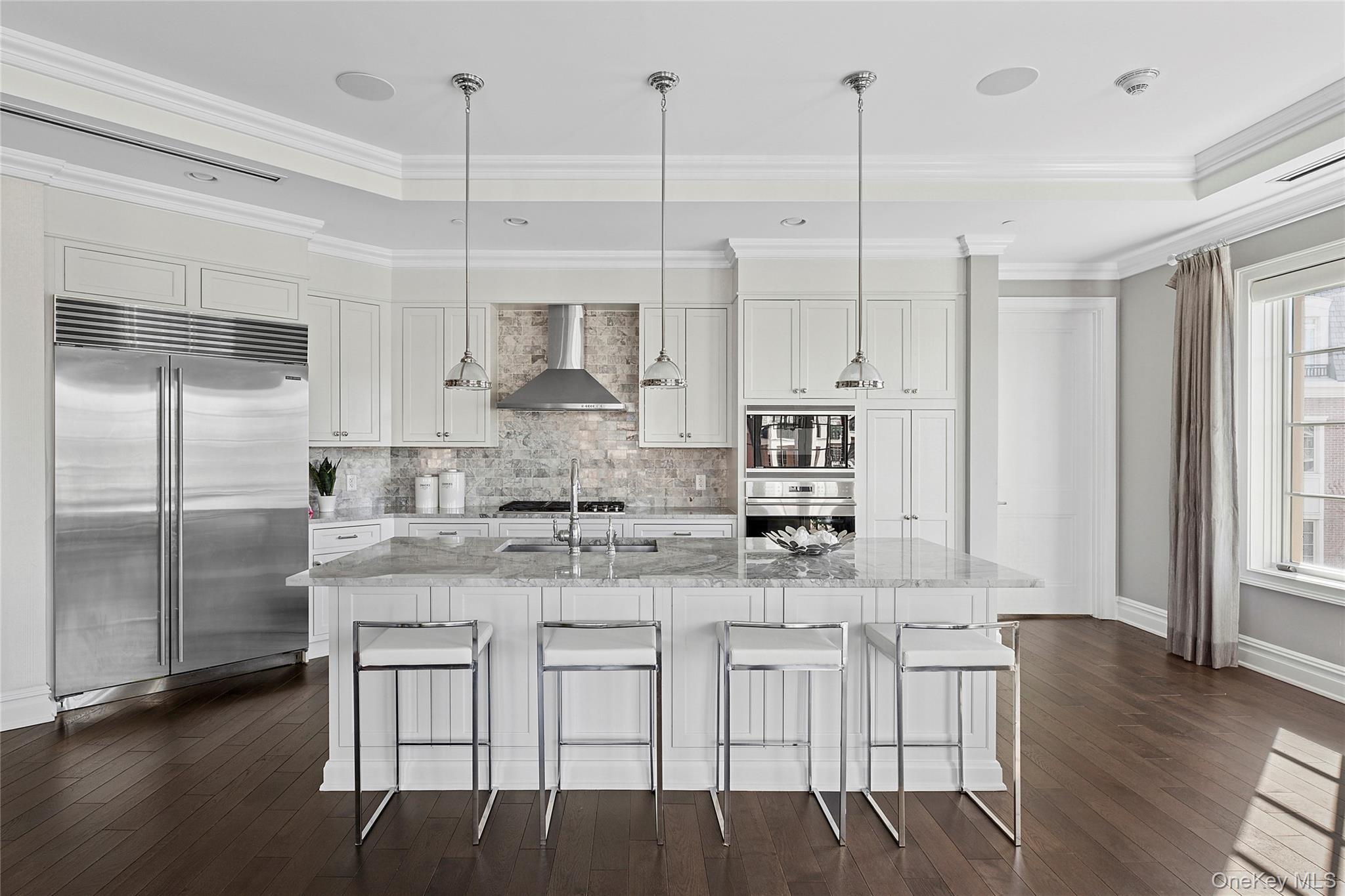 Condo Royal  Nassau County, NY 11040, MLS-961102-3