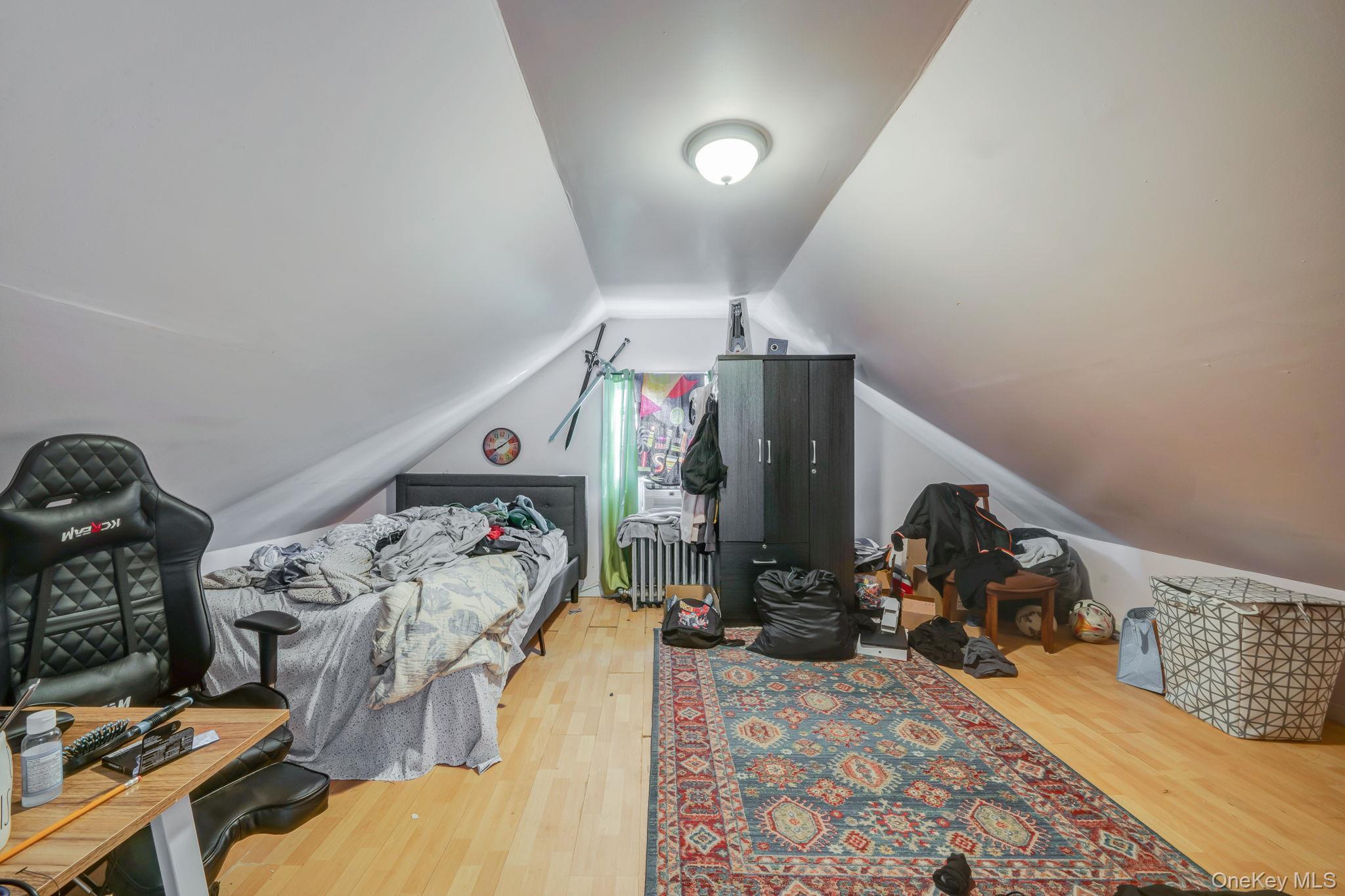 Single Family Nassau Nassau County, NY 11550, MLS-961131-15