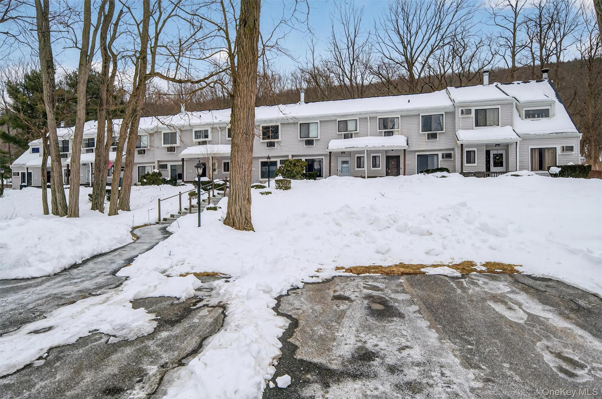 Single Family Mountain Laurel Orange County, NY 10950, MLS-961136-3