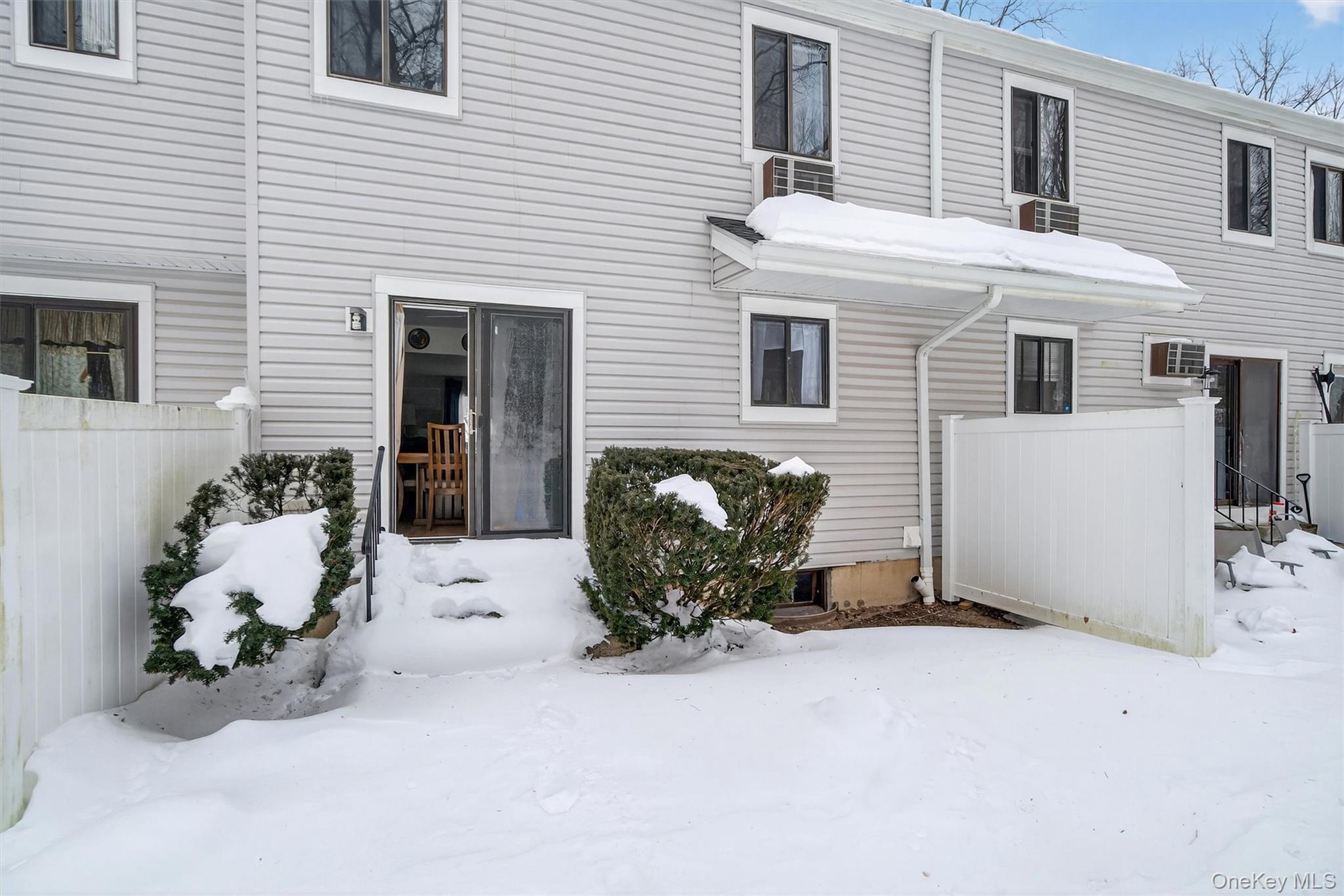 Single Family Mountain Laurel Orange County, NY 10950, MLS-961136-31