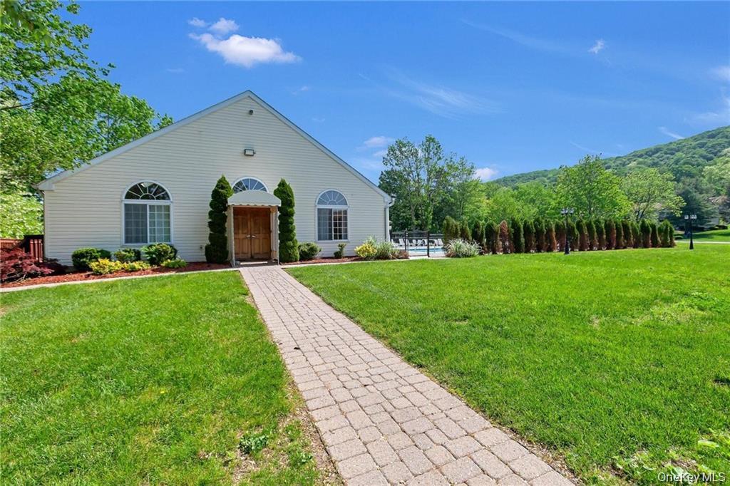 Single Family Mountain Laurel Orange County, NY 10950, MLS-961136-35