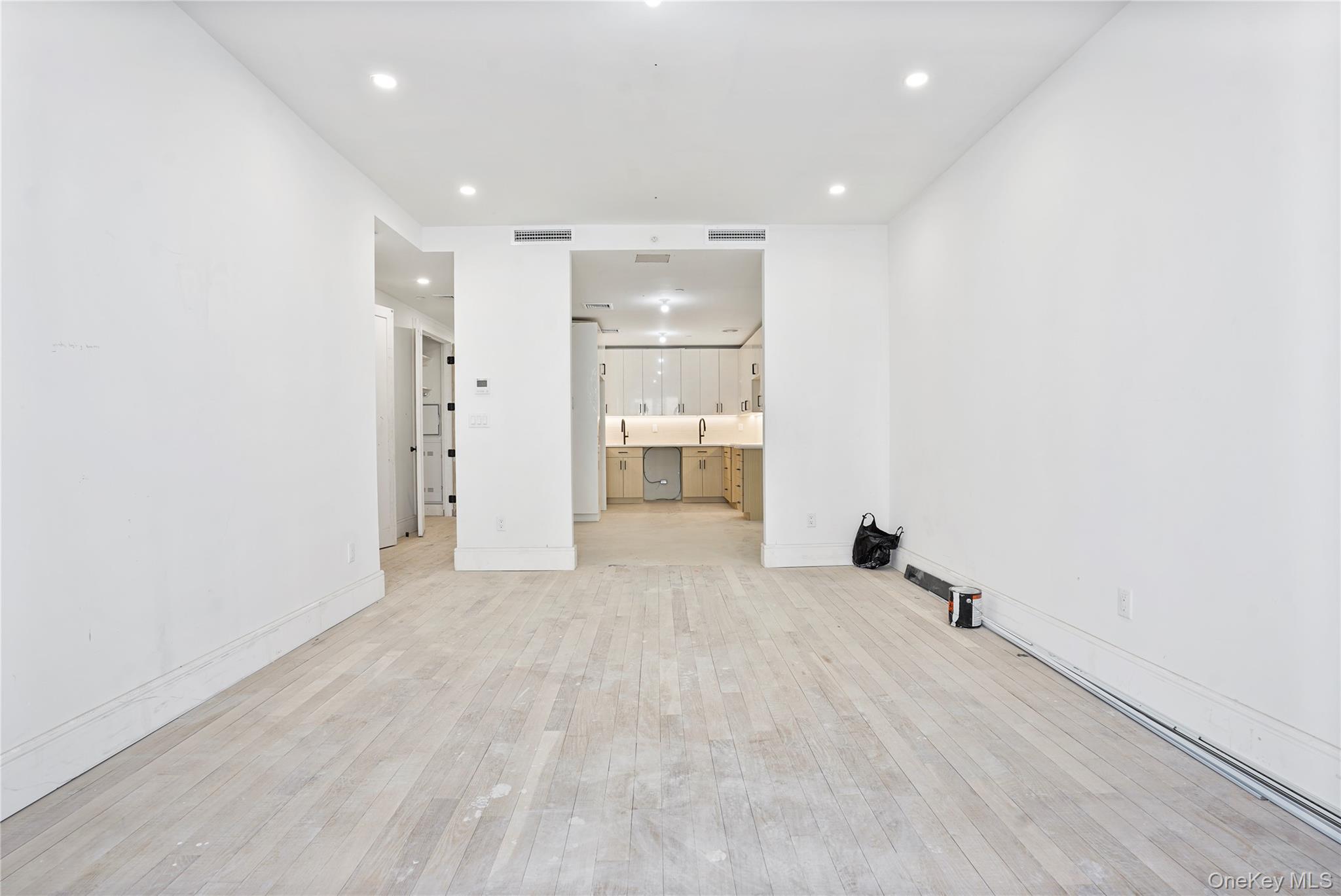 Condo Vernon  Brooklyn, NY 11206, MLS-961149-7