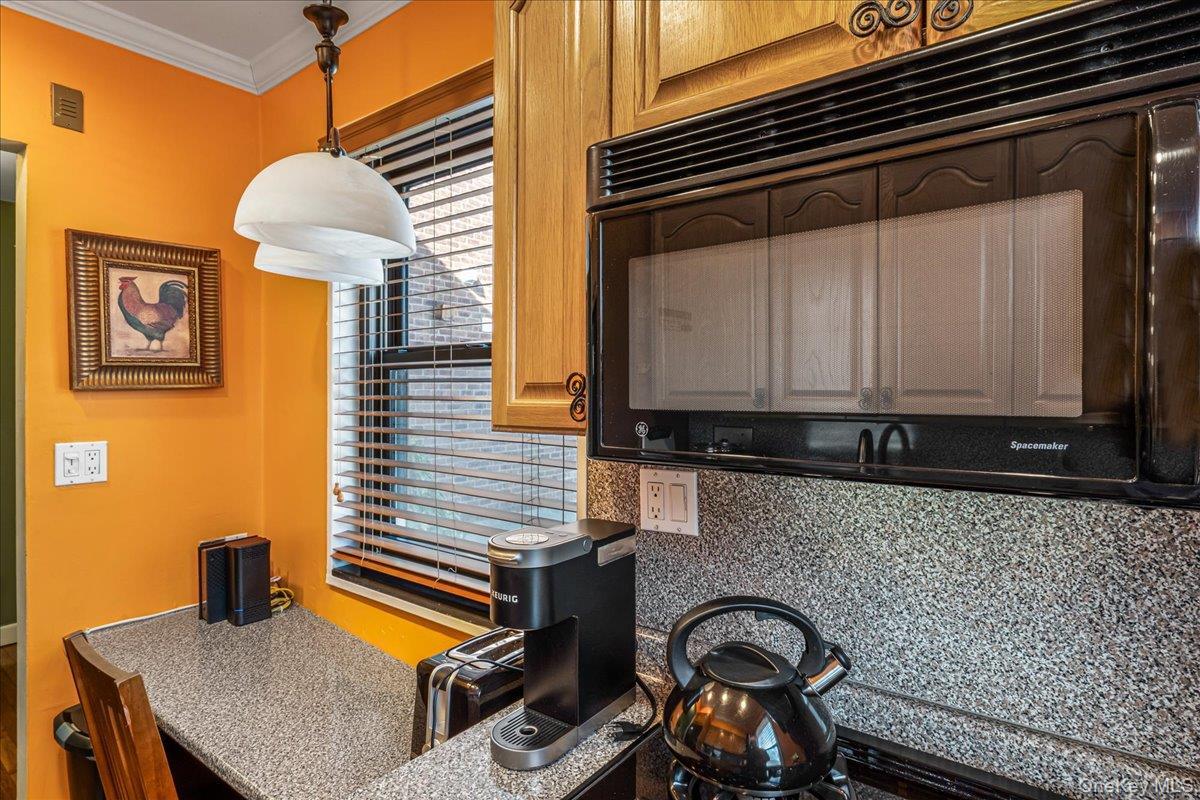 Coop 160th  Queens, NY 11357, MLS-961154-6