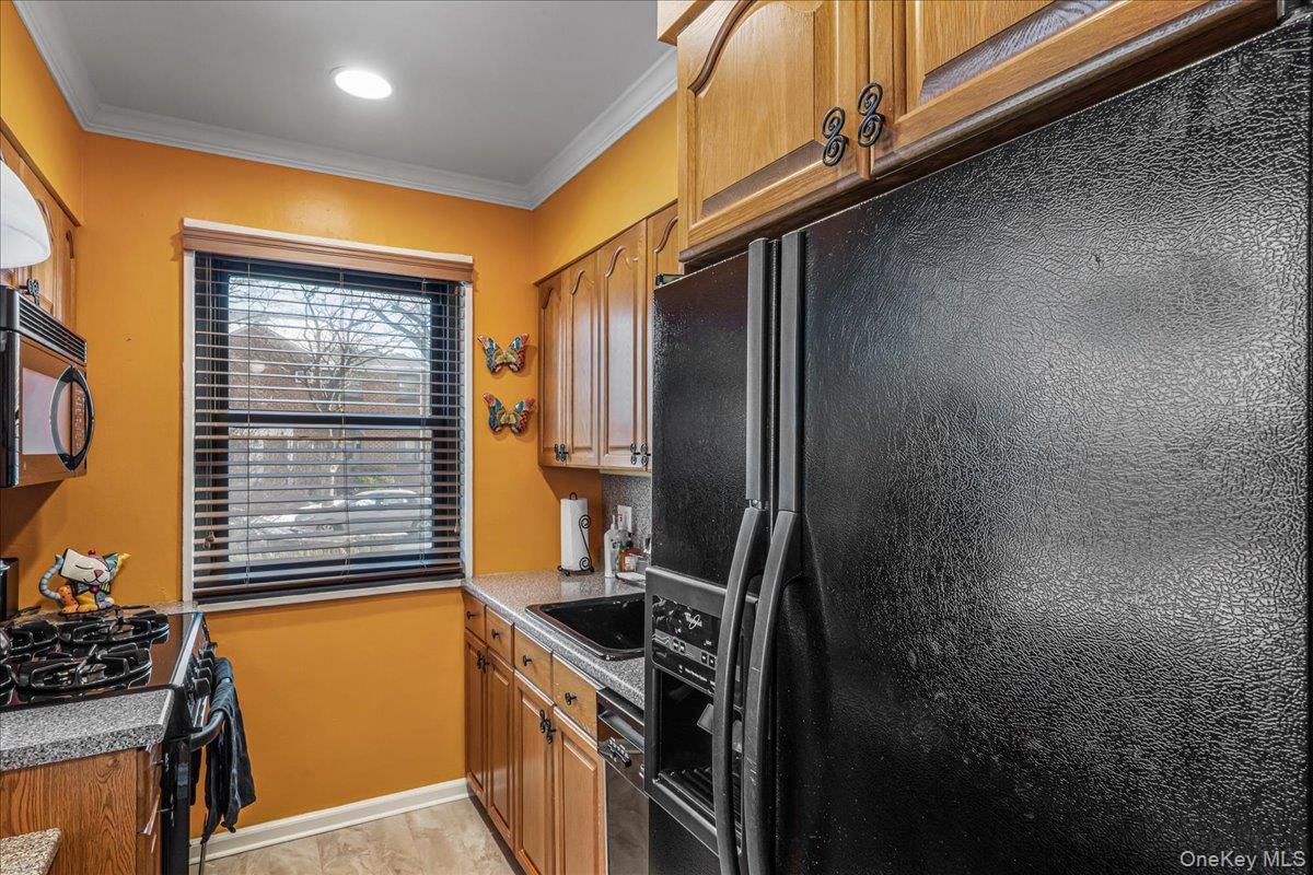 Coop 160th  Queens, NY 11357, MLS-961154-7