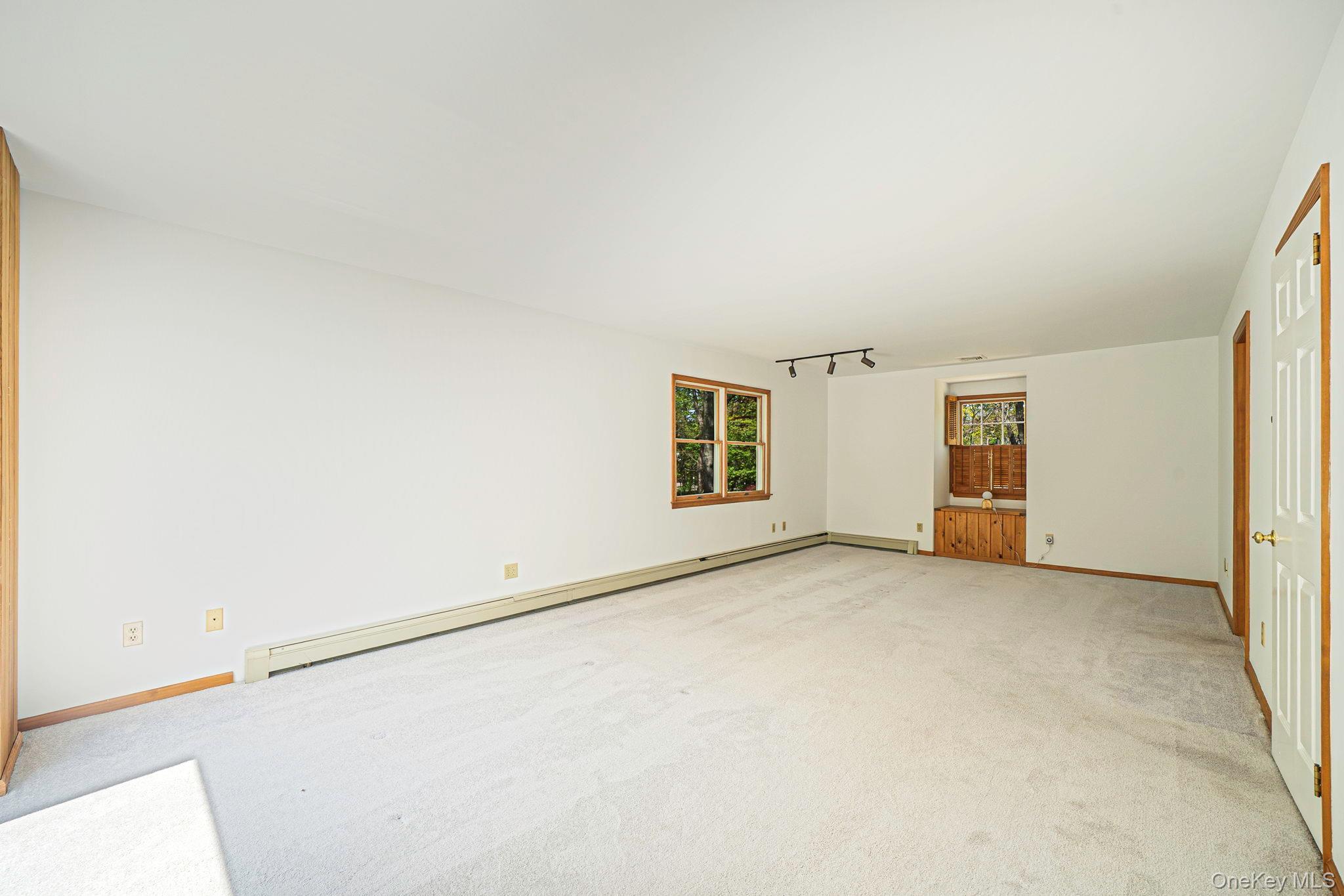 Single Family Chambord  Suffolk County, NY 11786, MLS-961158-40