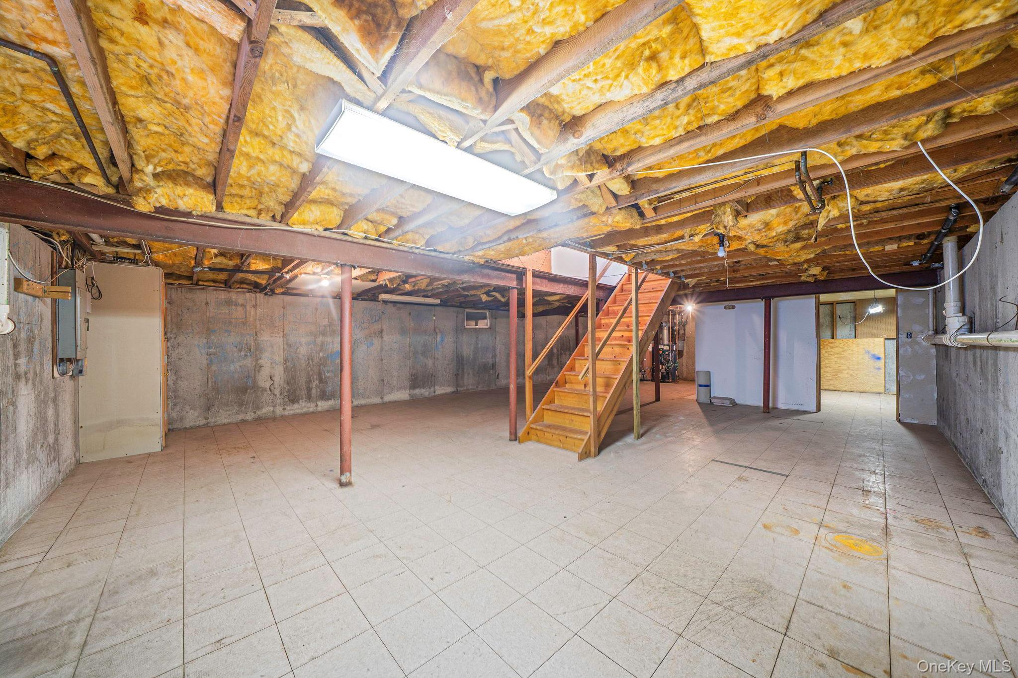 Single Family Chambord  Suffolk County, NY 11786, MLS-961158-44