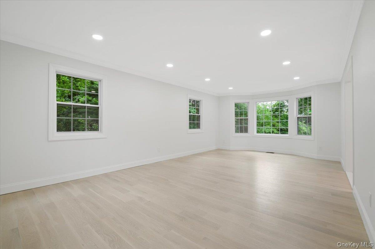 Single Family Peppermill Lane  Suffolk County, NY 11746, MLS-961189-22