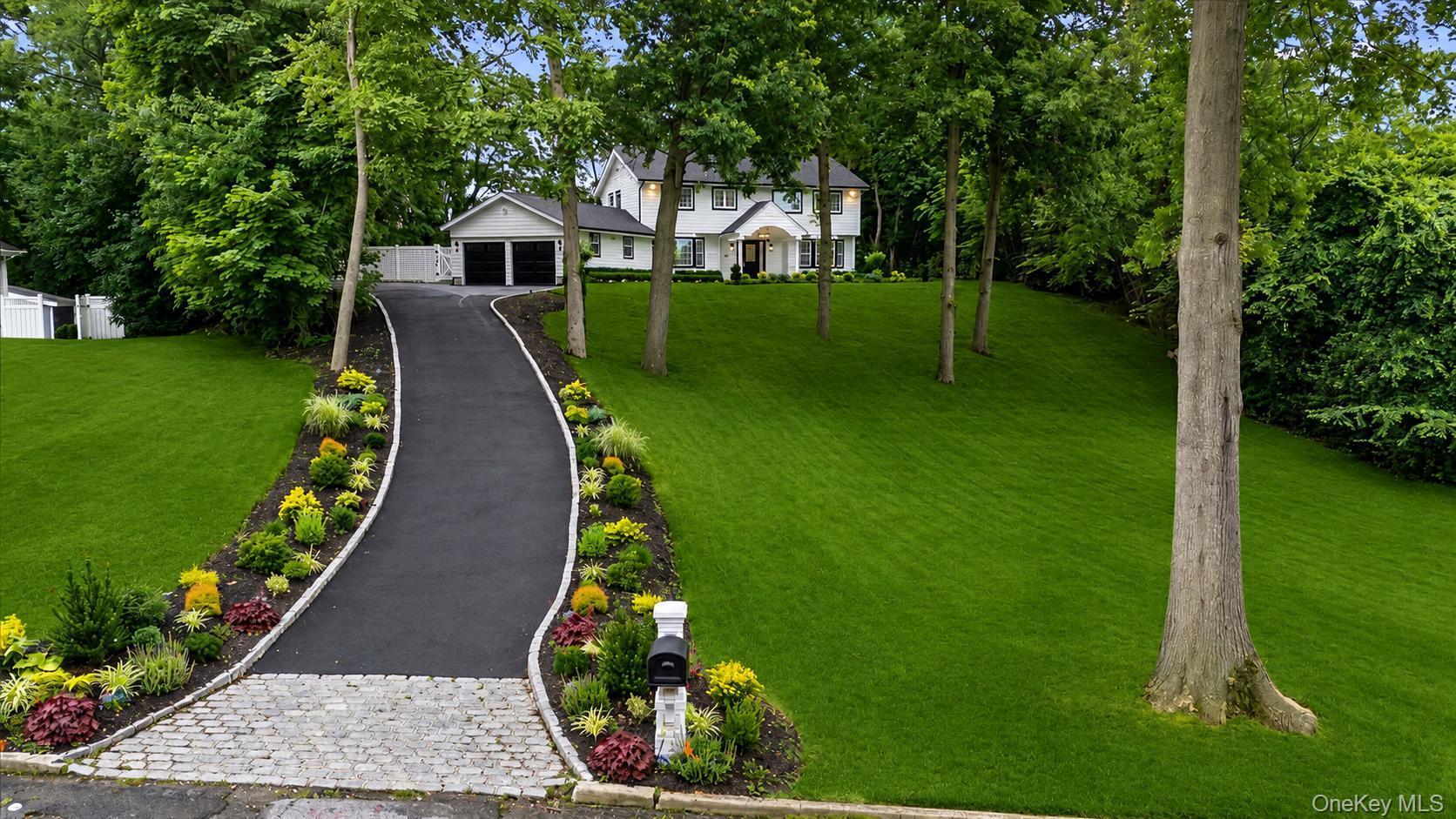 Single Family Peppermill Lane  Suffolk County, NY 11746, MLS-961189-5