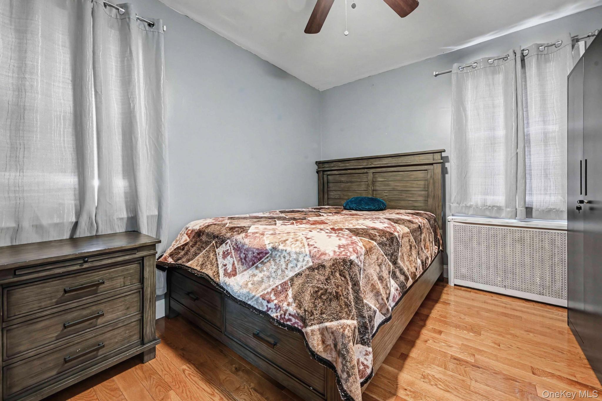 Single Family Little Neck  Queens, NY 11004, MLS-961190-11