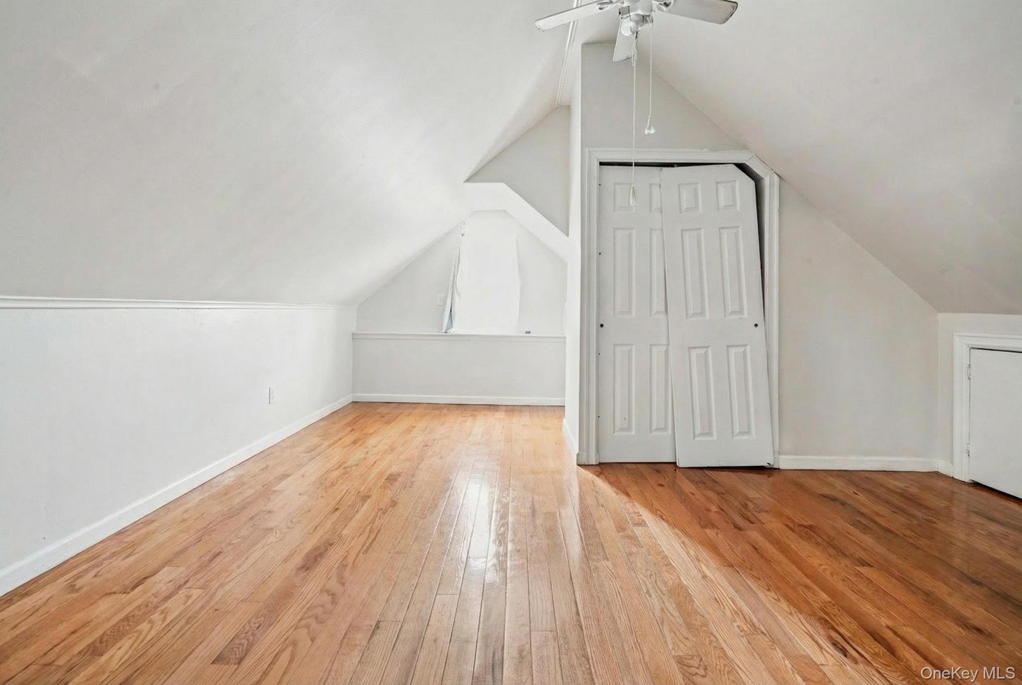 Single Family Little Neck  Queens, NY 11004, MLS-961190-13