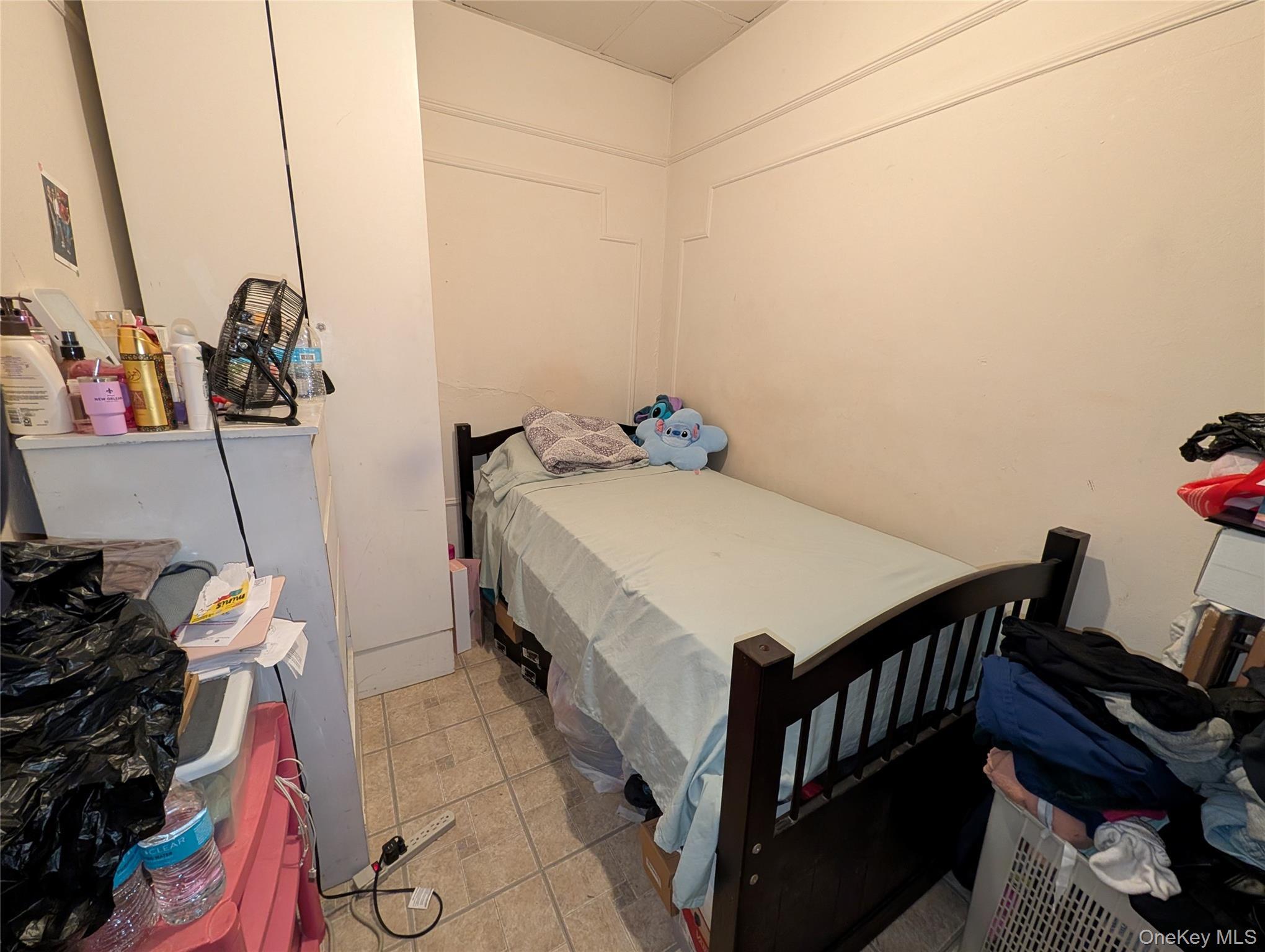 Single Family 76th  Queens, NY 11421, MLS-961201-18