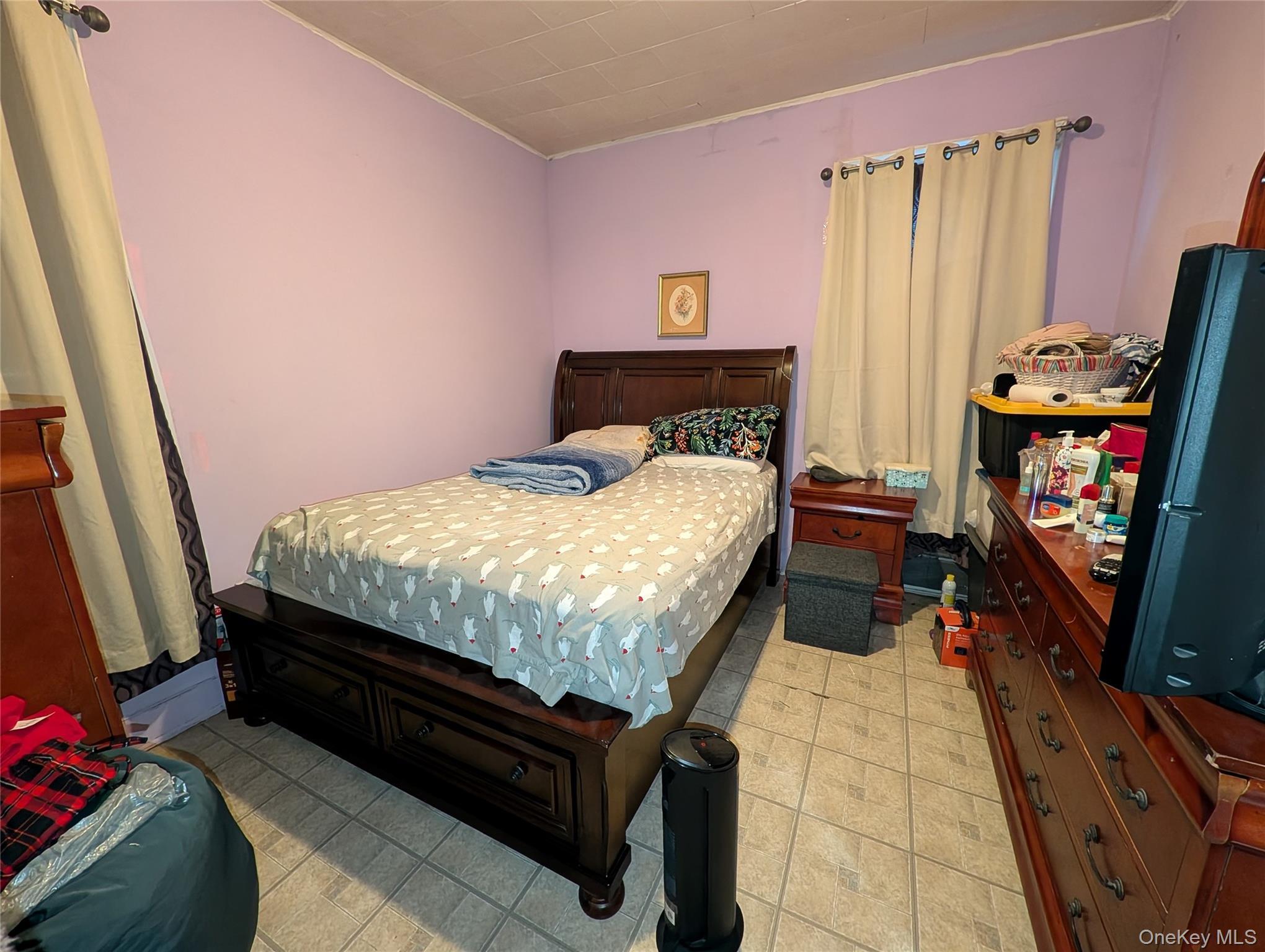 Single Family 76th  Queens, NY 11421, MLS-961201-19