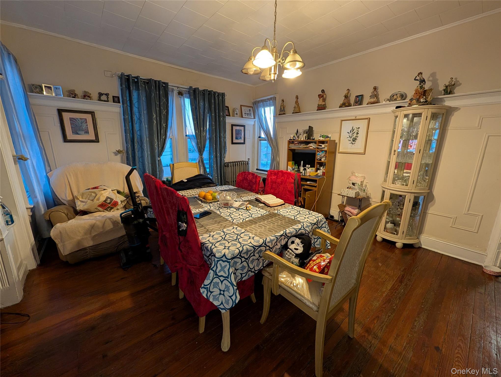 Single Family 76th  Queens, NY 11421, MLS-961201-21