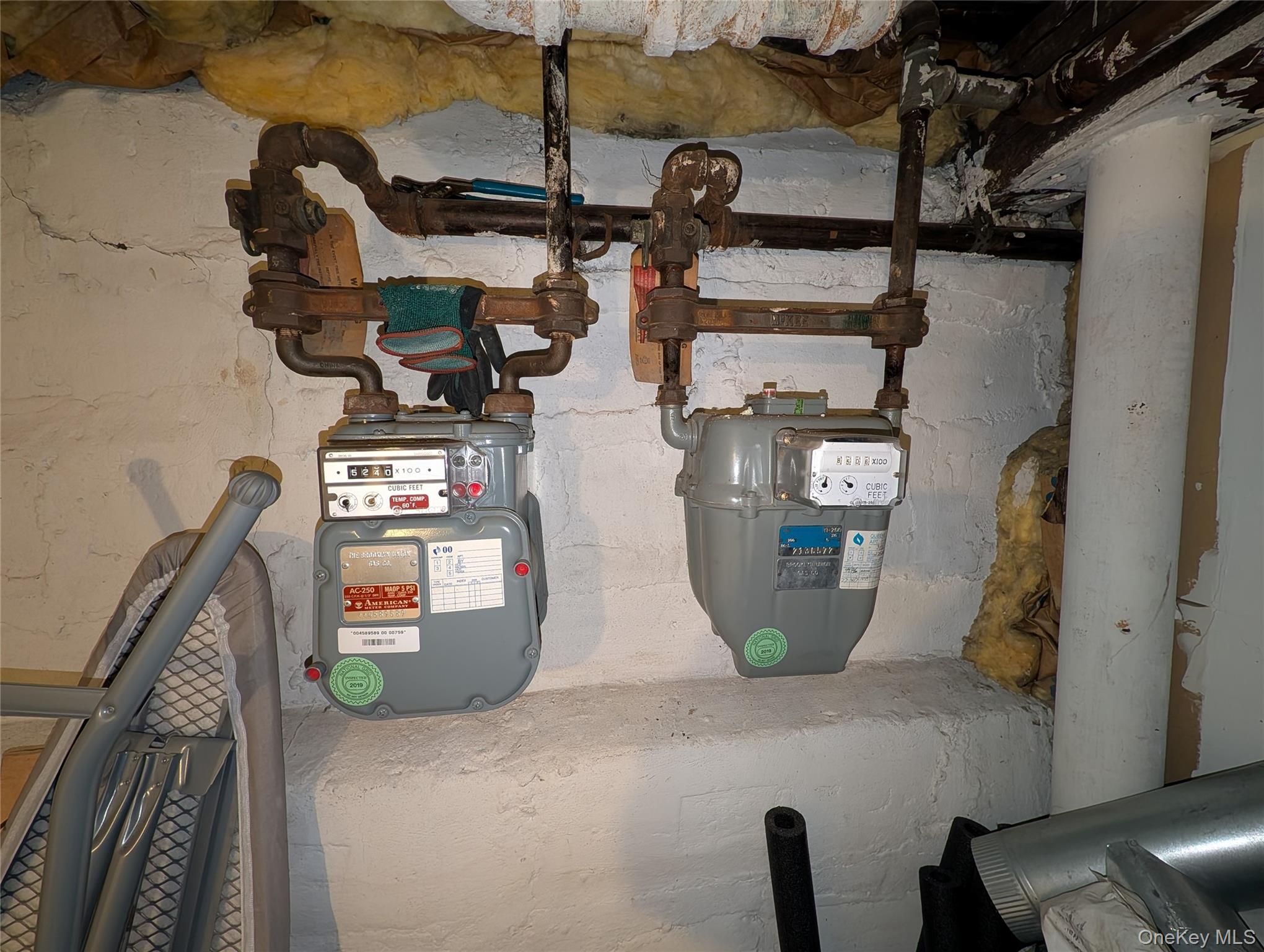 Single Family 76th  Queens, NY 11421, MLS-961201-28