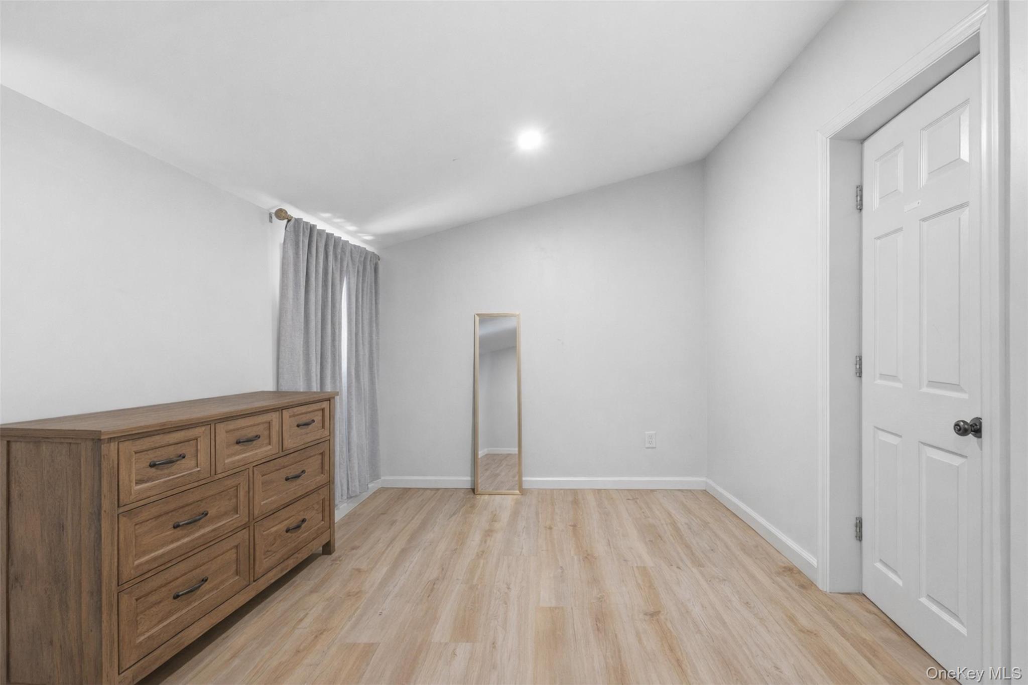 Single Family Warwick  Orange County, NY 10990, MLS-961212-16