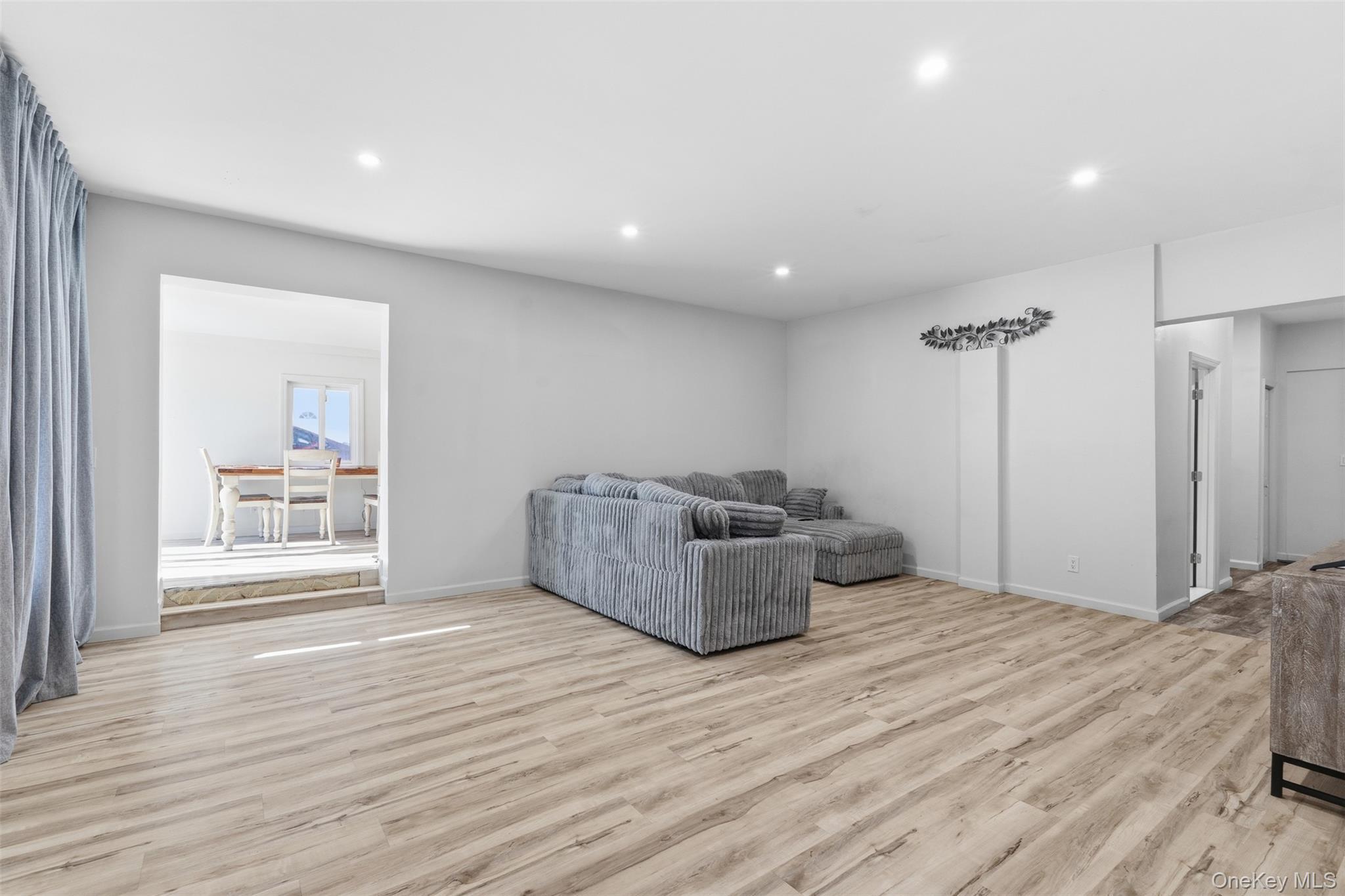 Single Family Warwick  Orange County, NY 10990, MLS-961212-26