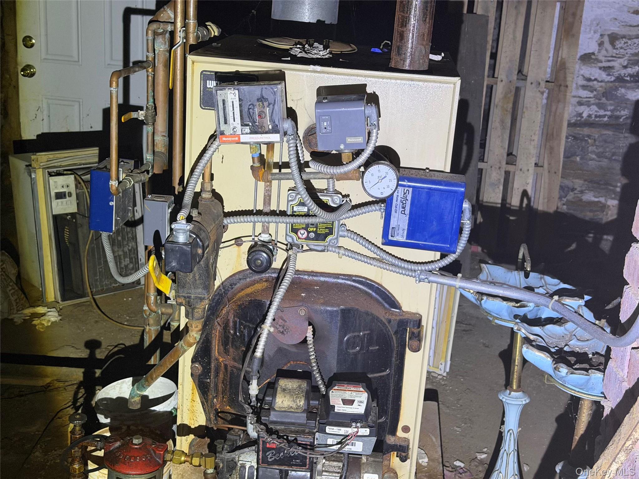 Single Family 7th  Westchester County, NY 10550, MLS-961225-20