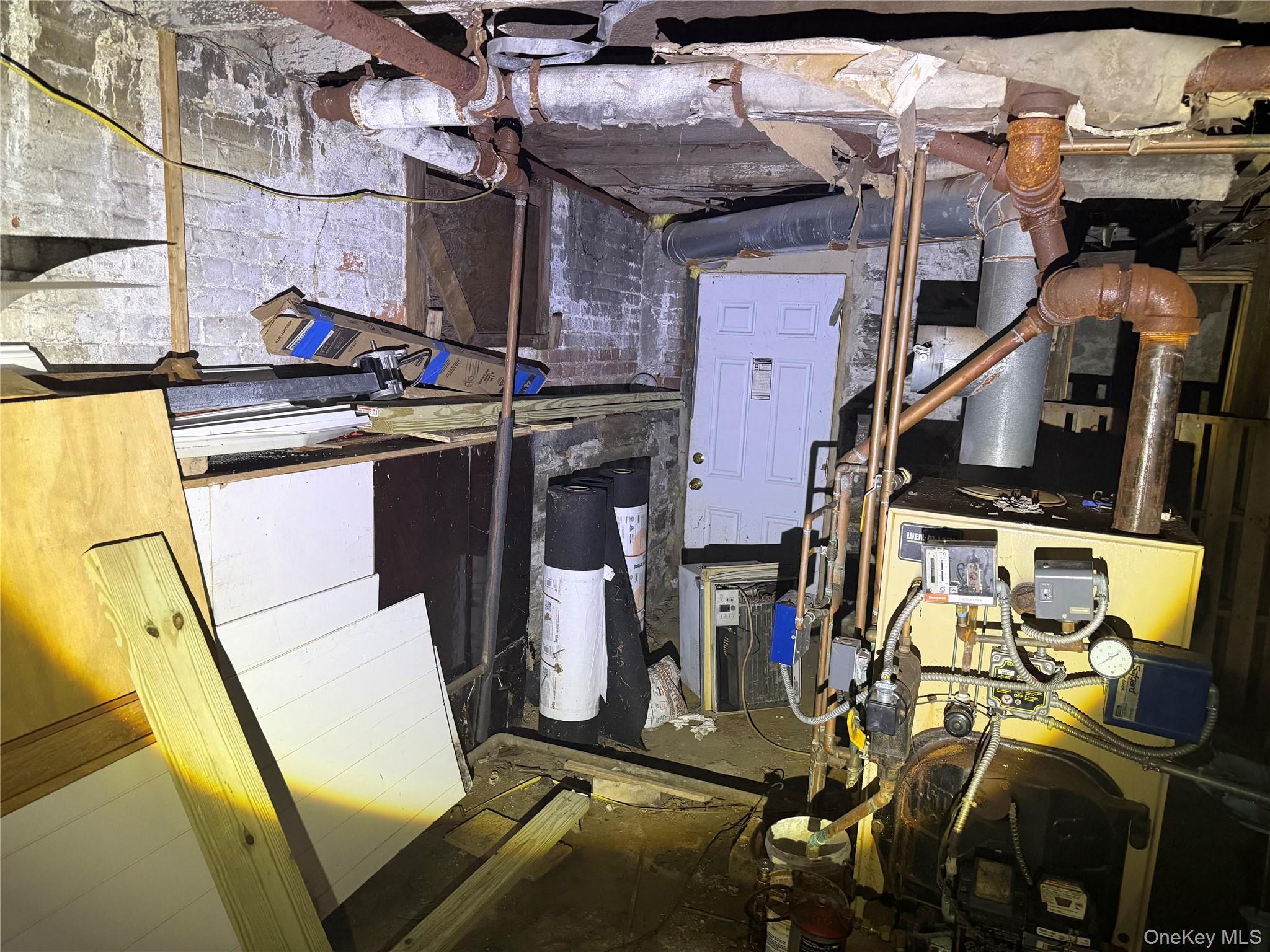 Single Family 7th  Westchester County, NY 10550, MLS-961225-21