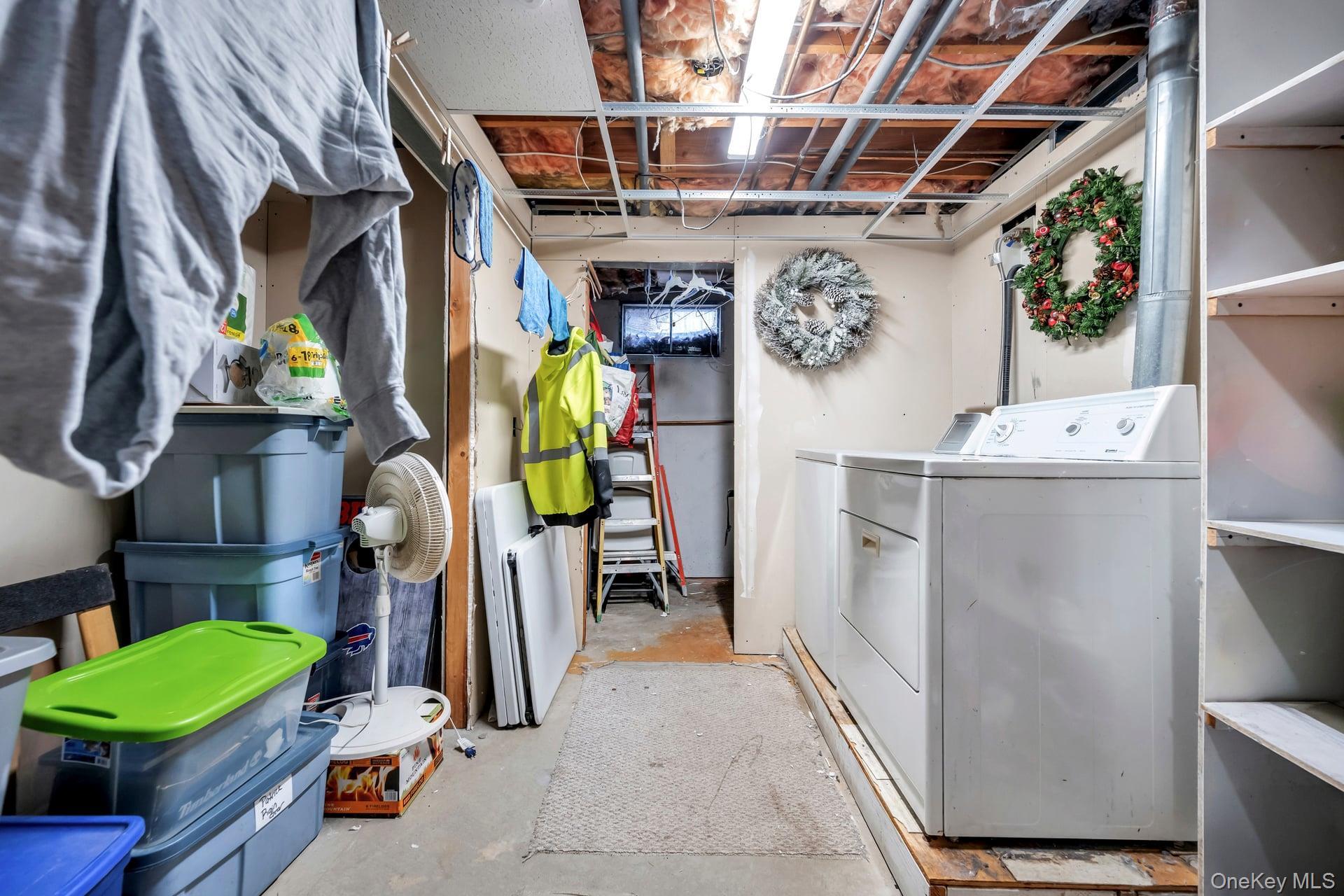 Single Family Friendship  Suffolk County, NY 11778, MLS-961233-49