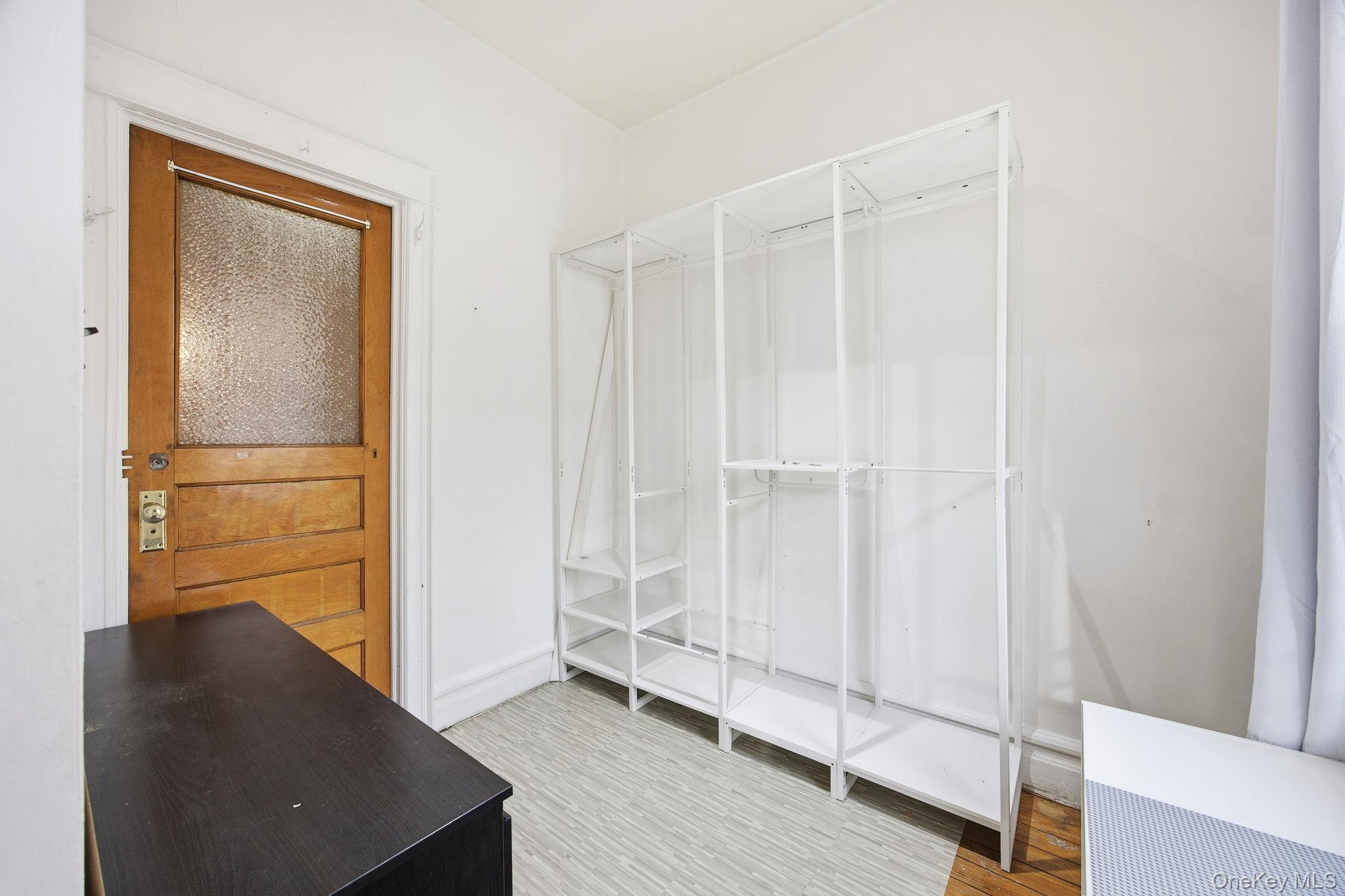 Single Family Putnam Queens, NY 11385, MLS-961248-15