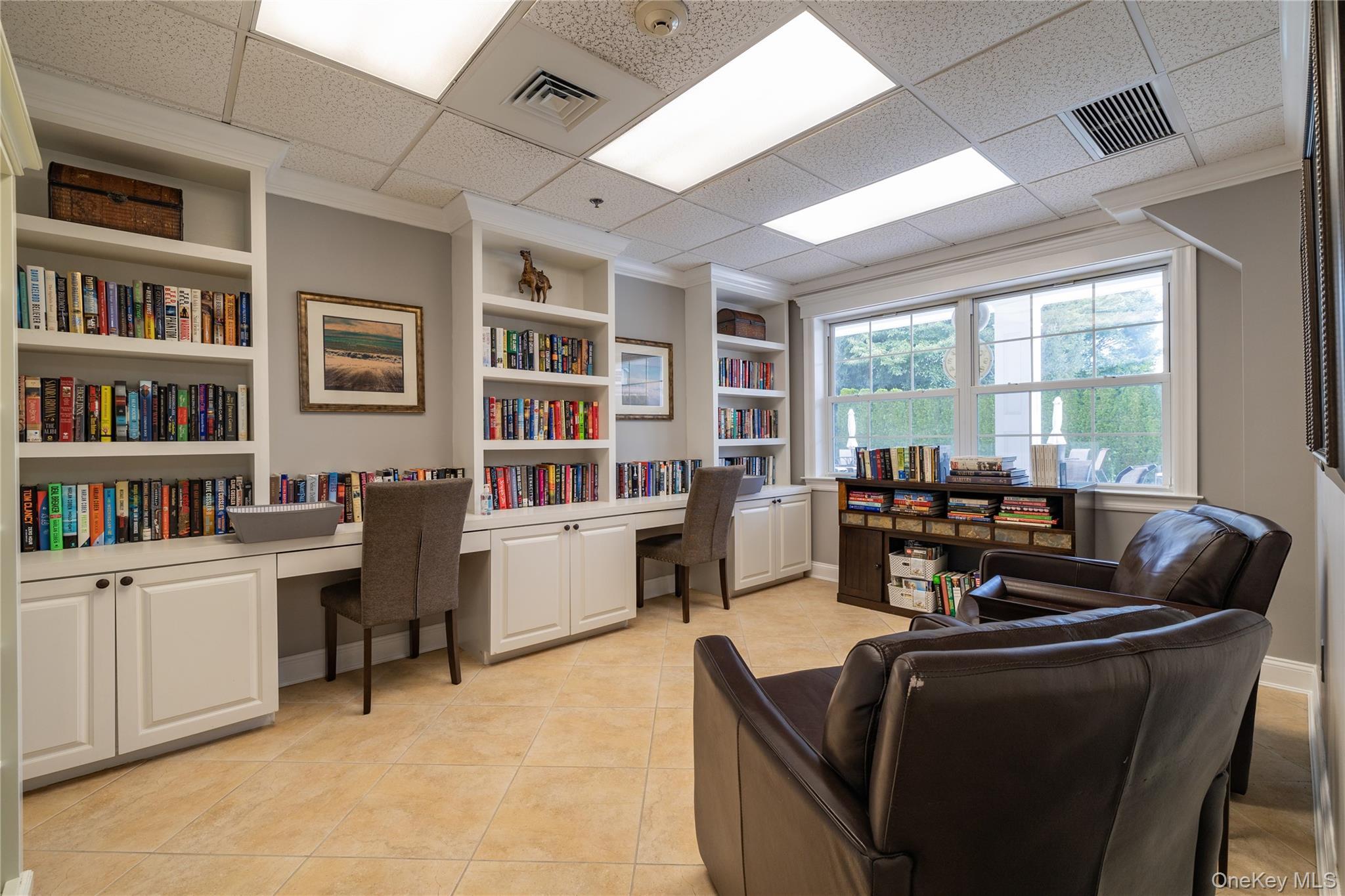 Condo Willow  Nassau County, NY 11580, MLS-961250-19