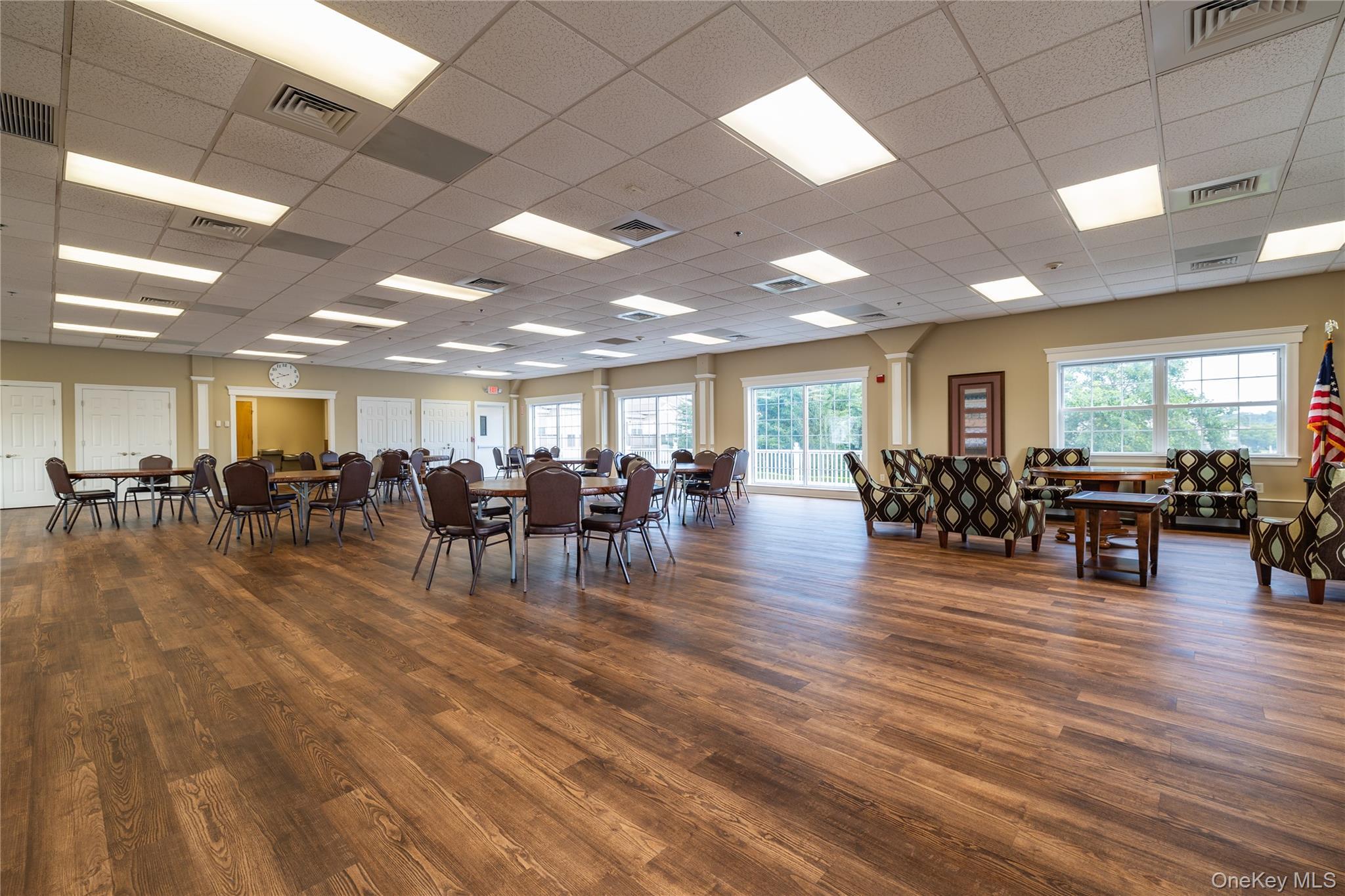 Condo Willow  Nassau County, NY 11580, MLS-961250-21