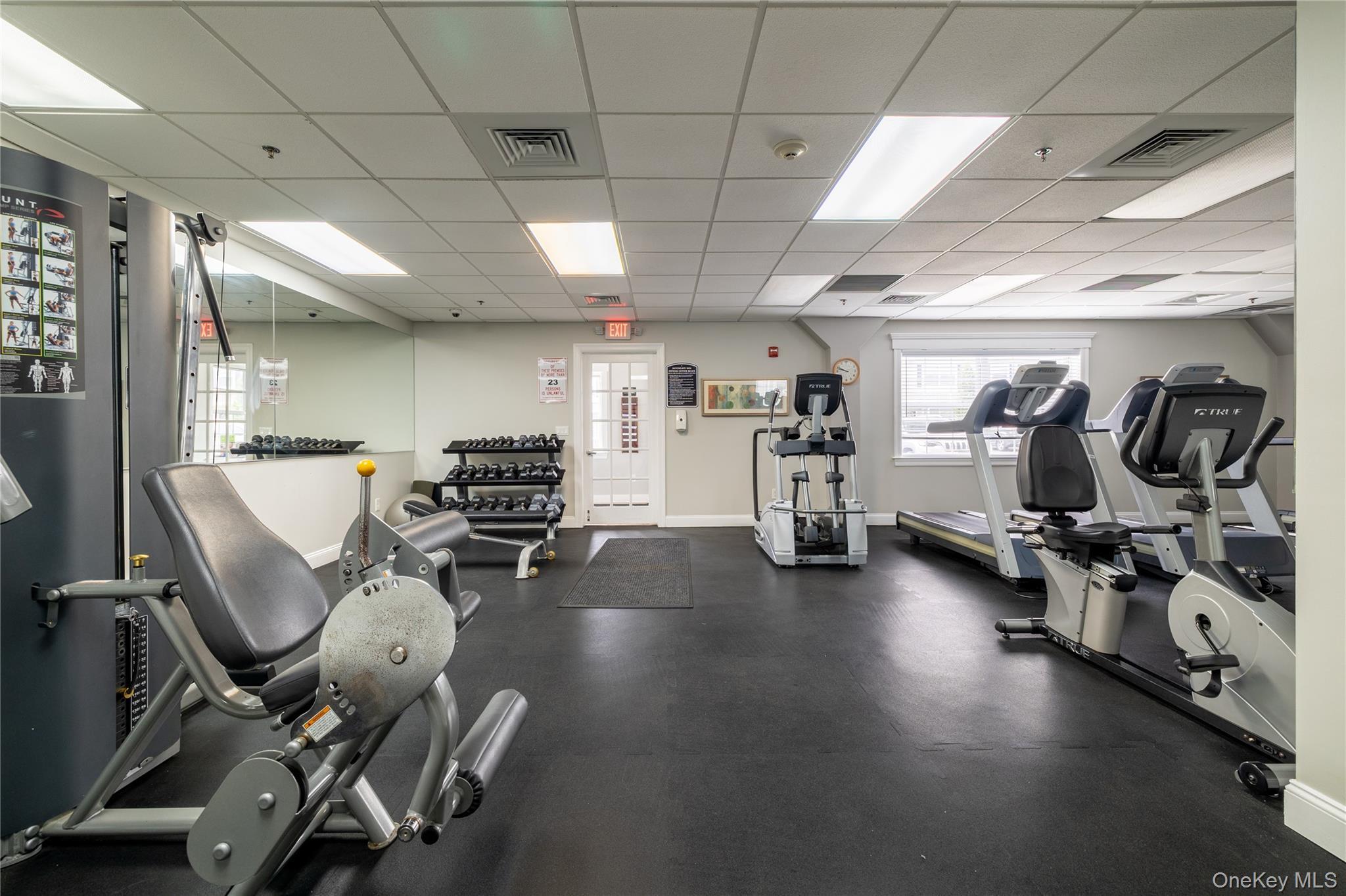 Condo Willow  Nassau County, NY 11580, MLS-961250-24