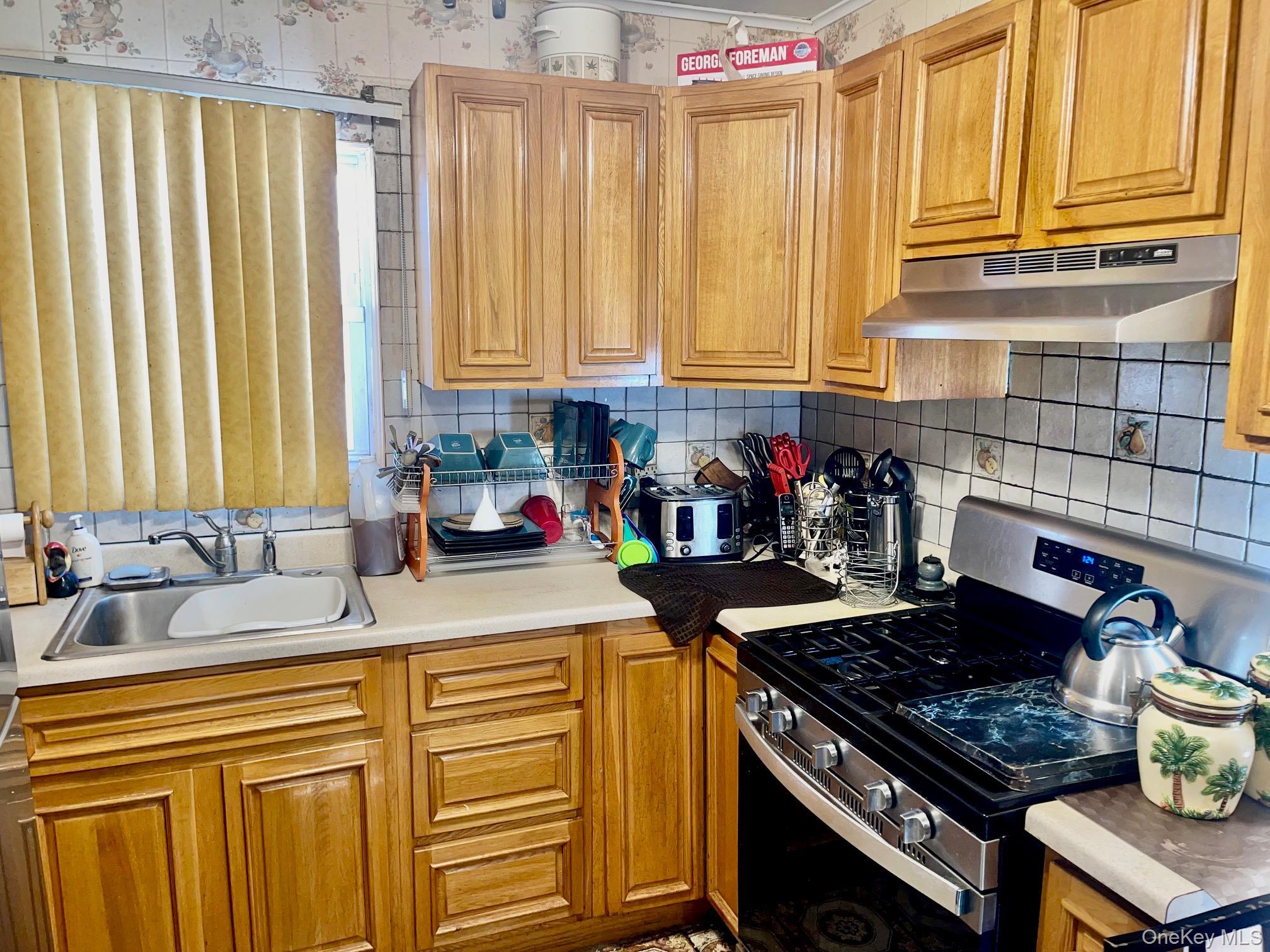 Single Family 112th Queens, NY 11429, MLS-961260-8