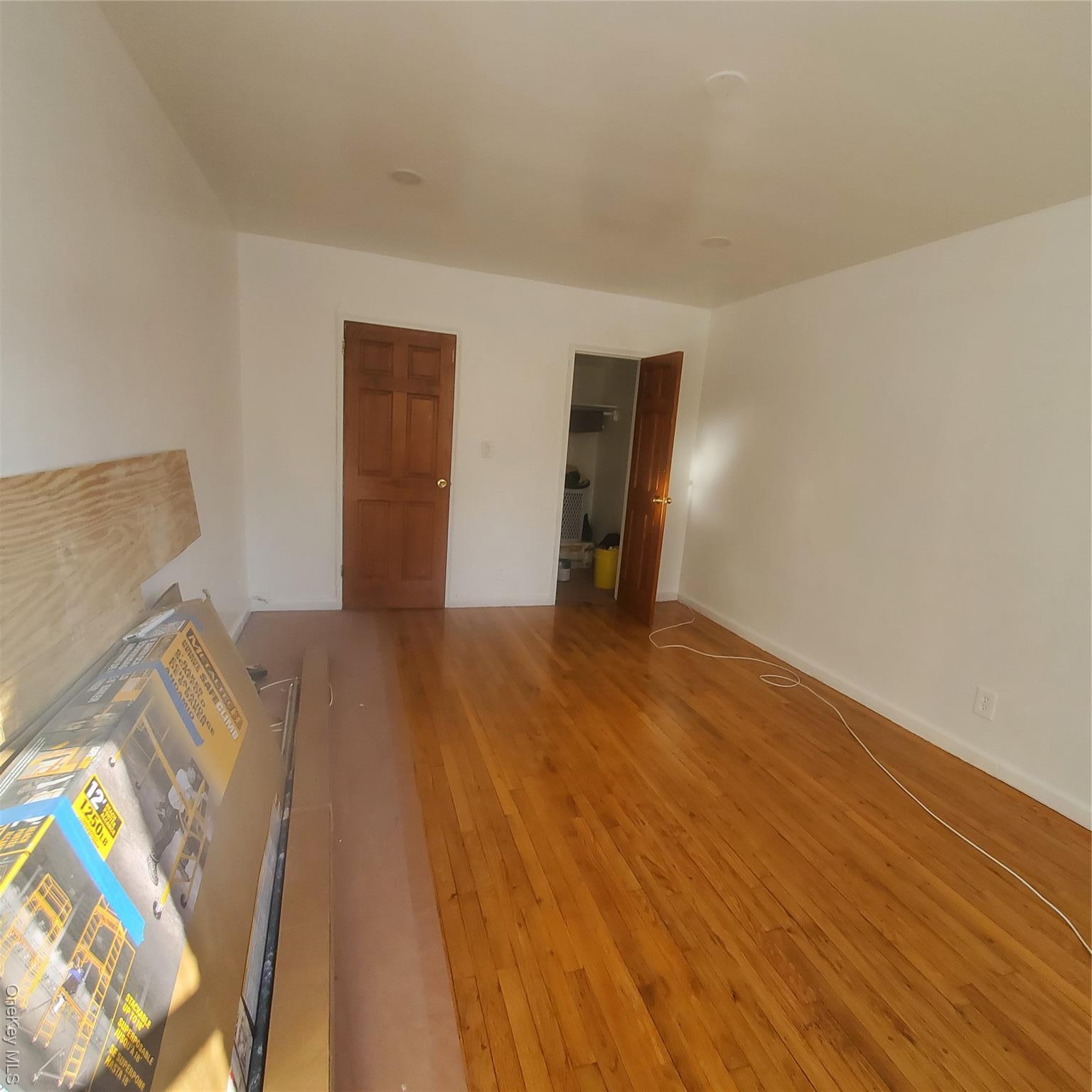 Single Family 58th  Brooklyn, NY 11234, MLS-961263-20