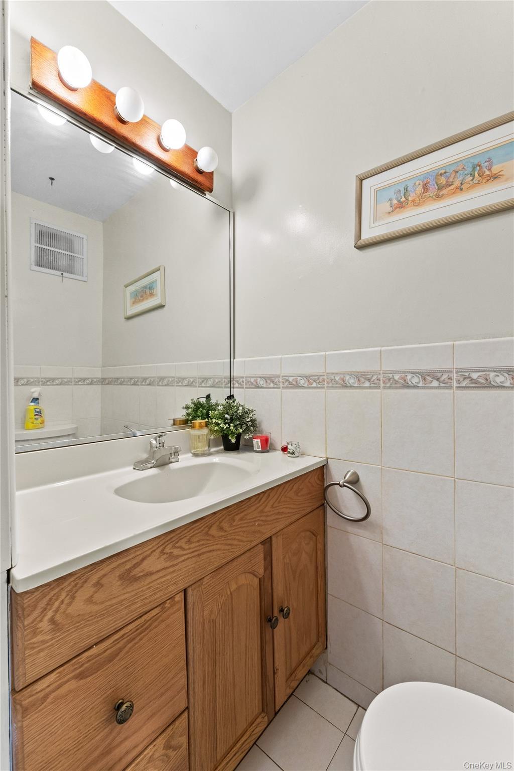 Single Family 67th Queens, NY 11362, MLS-961264-10