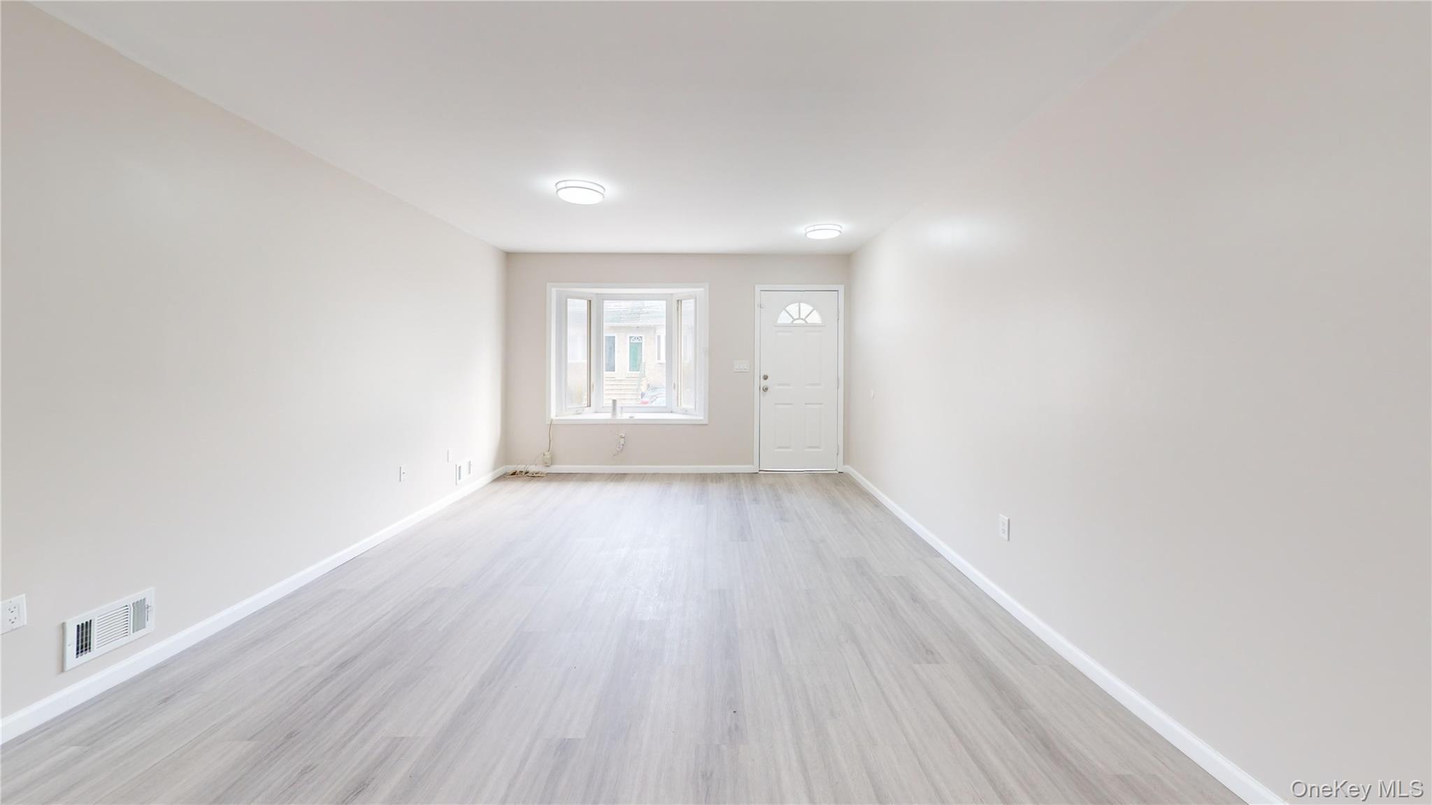 Single Family Lyceum  Staten Island, NY 10310, MLS-961272-25